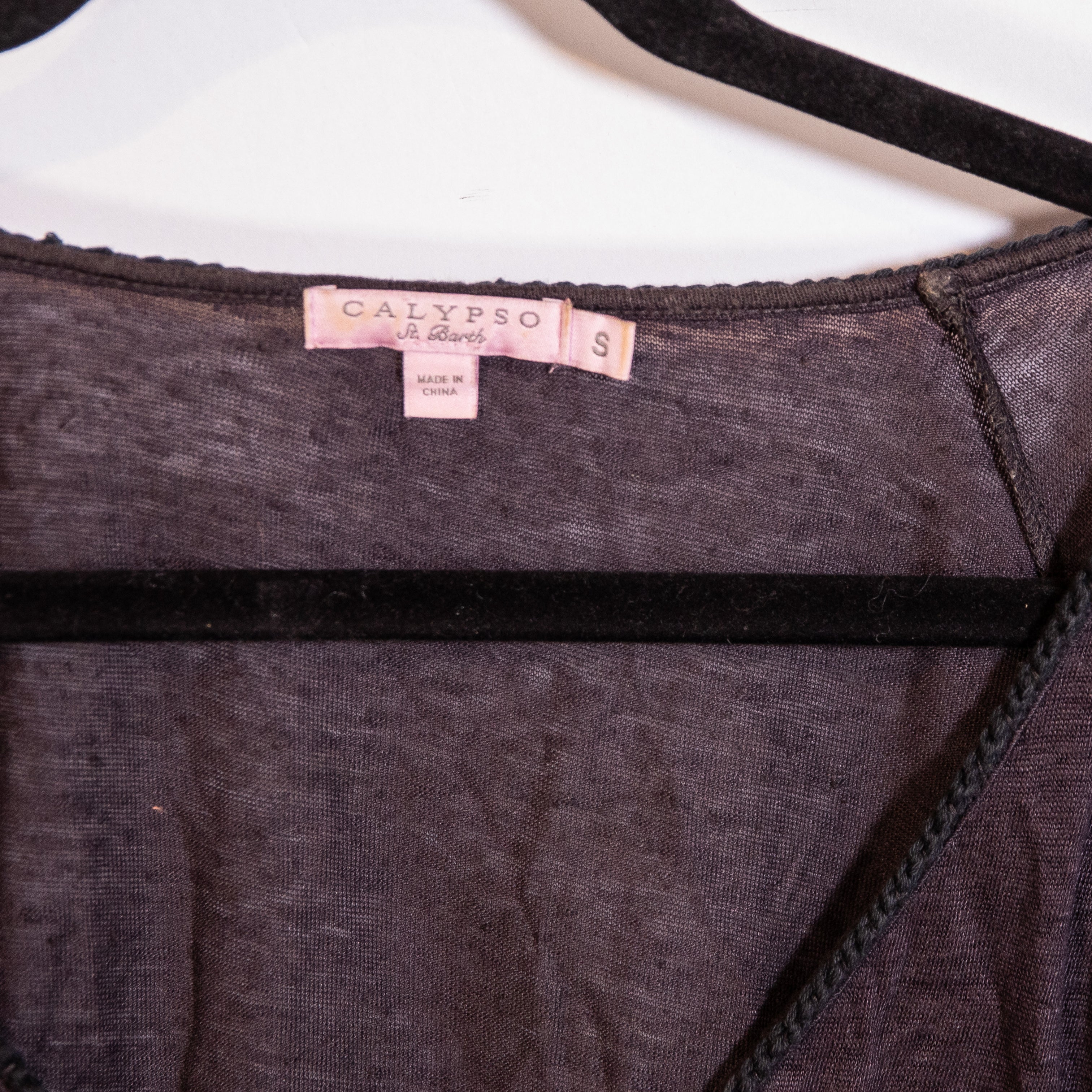 Calypso Linen Lightweight Cold Shoulder V Neck Tassel Pullover Tunic Blouse Gray