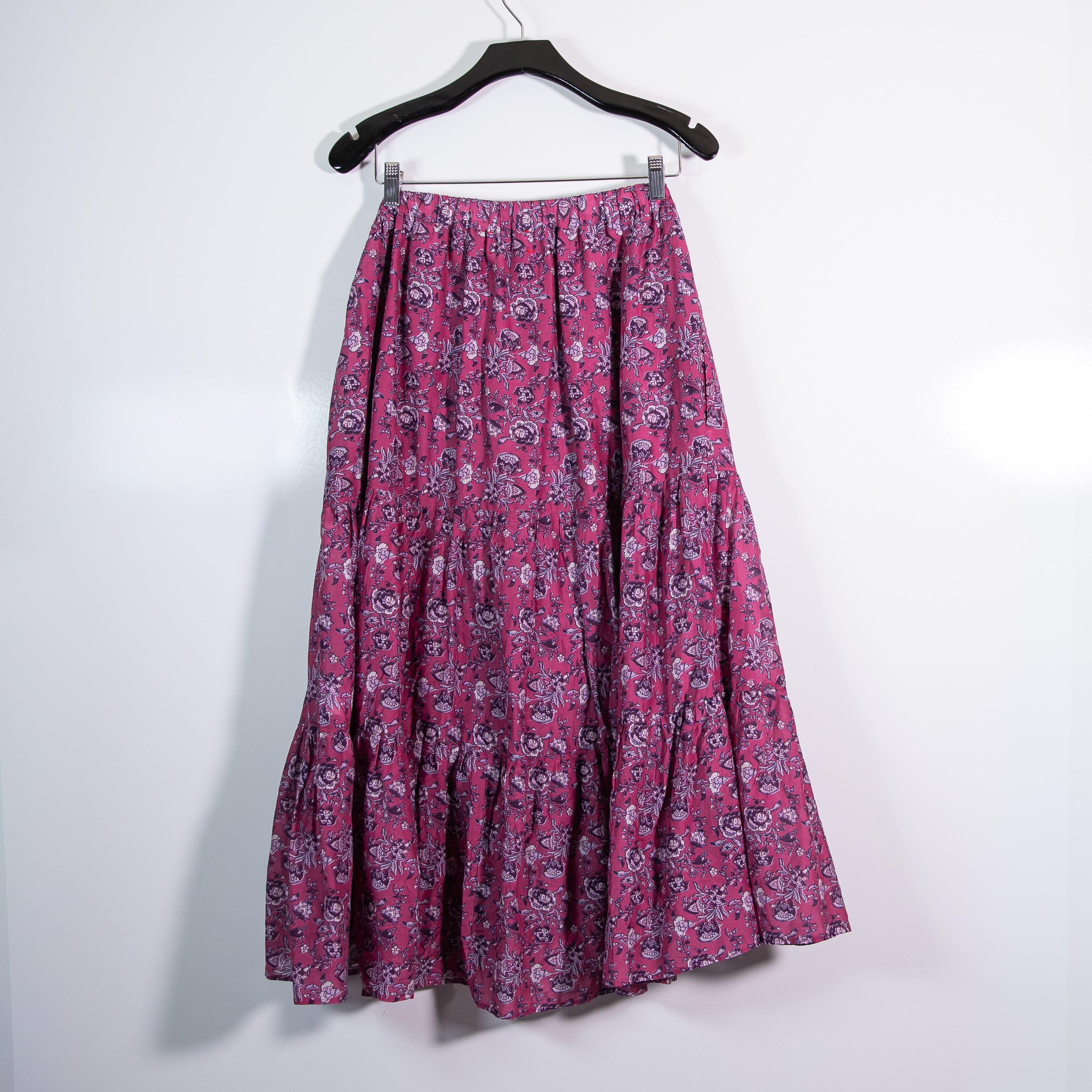 Xirena Iris Cotton Silk Tiered Boho Midi Skirt Wild Rose Print Pattern Purple L