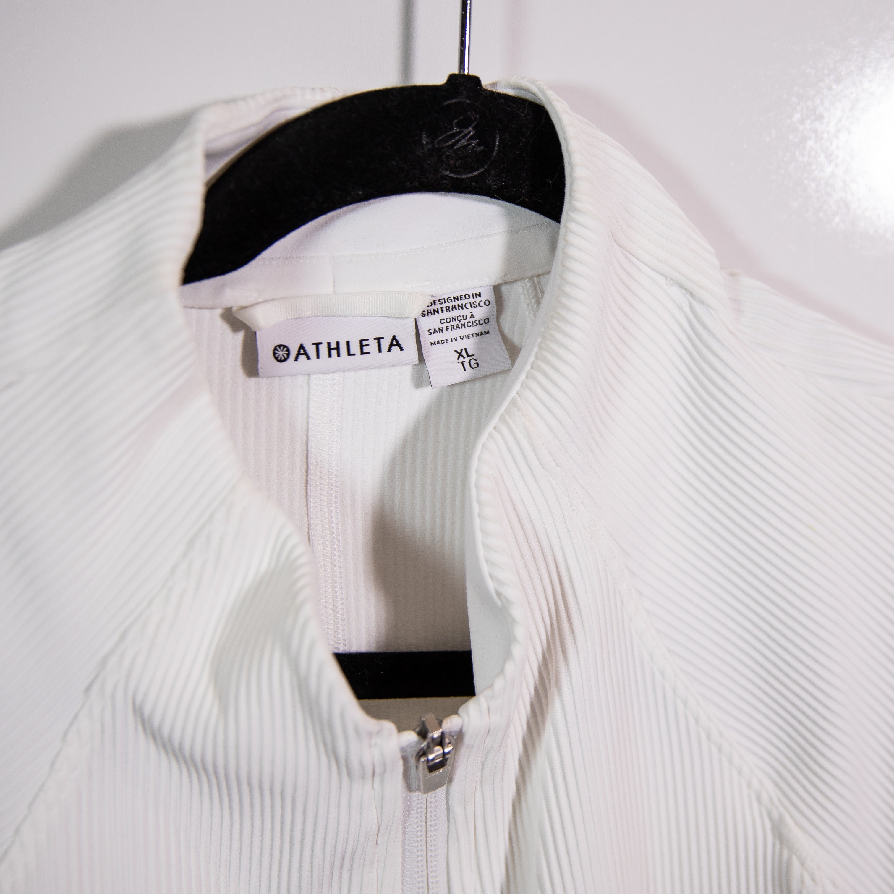 Athleta Women's Salutation Ribbed Knit Stretch Full Zip Athletic Work Out Jacket