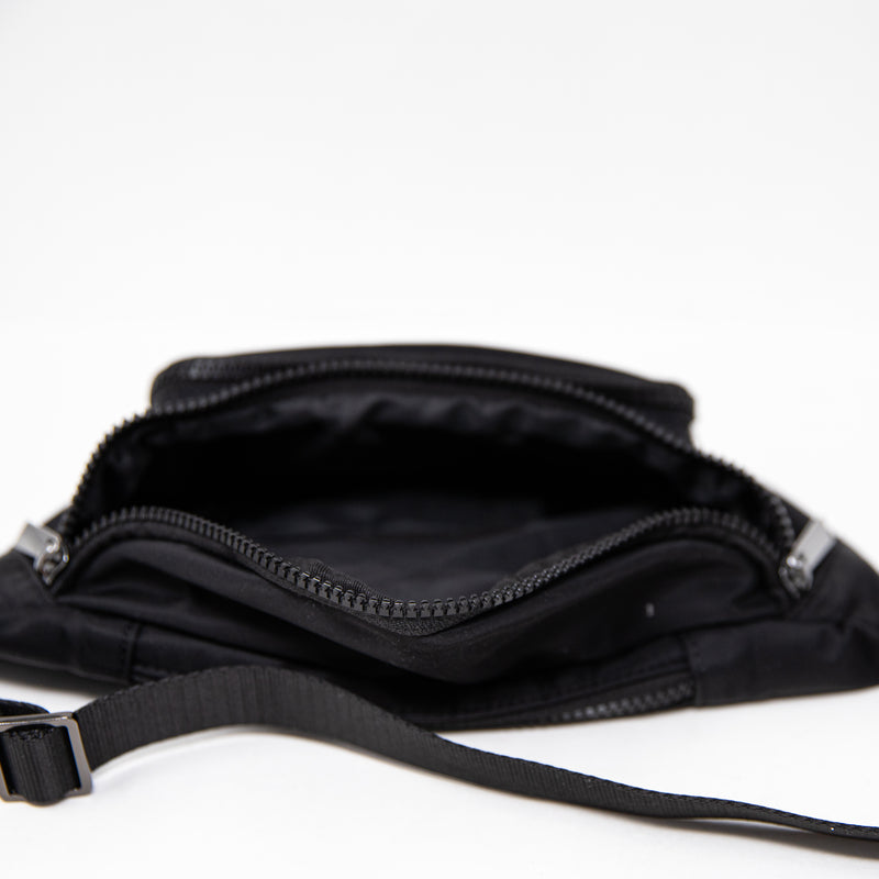 Alo Yoga Explorer Multi Zipper Waist Hip Crossbody Fanny Pack Bag Purse Black