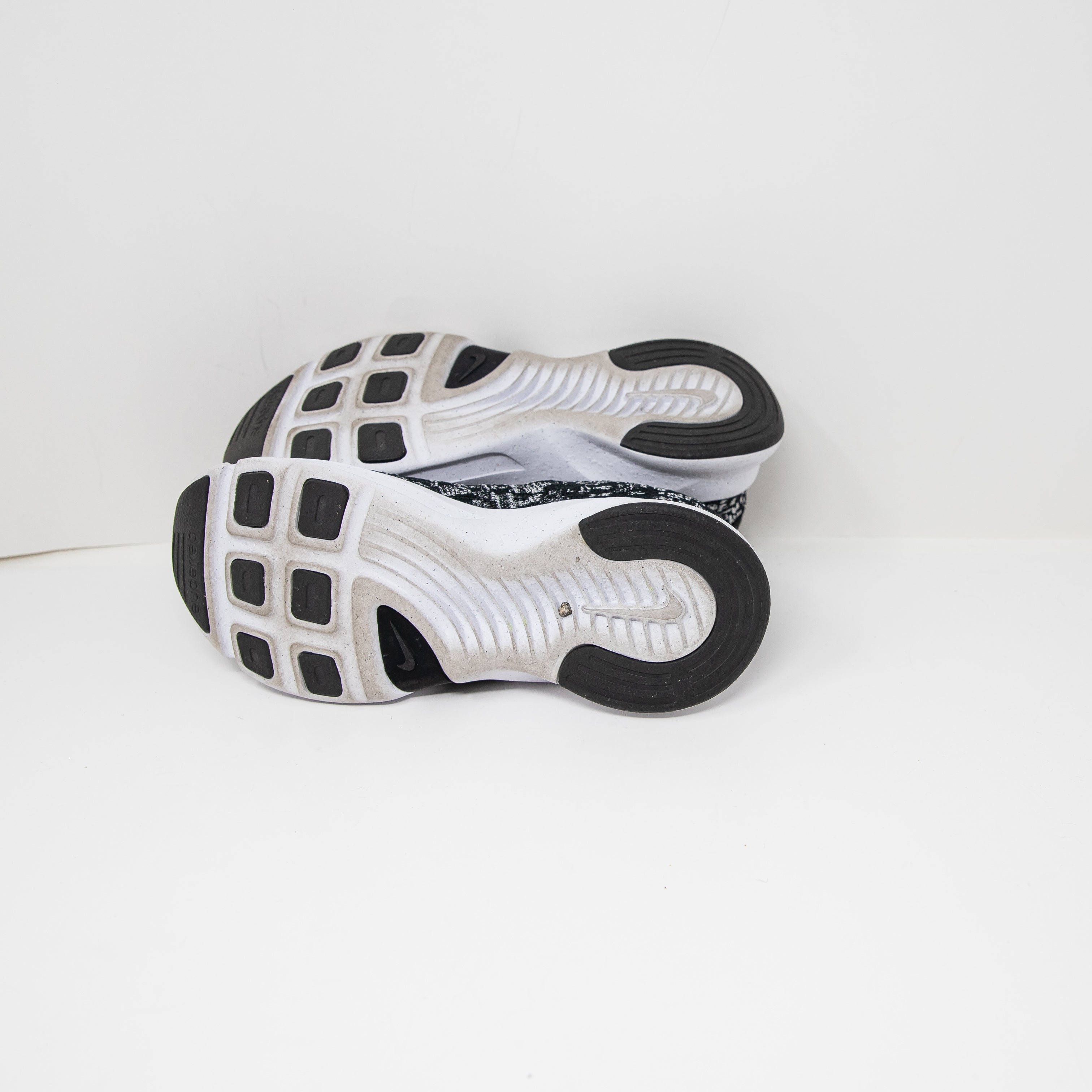 Nike Women's SuperRep Go 3 Flyknit Black Metallic Silver White Low Top Sneakers