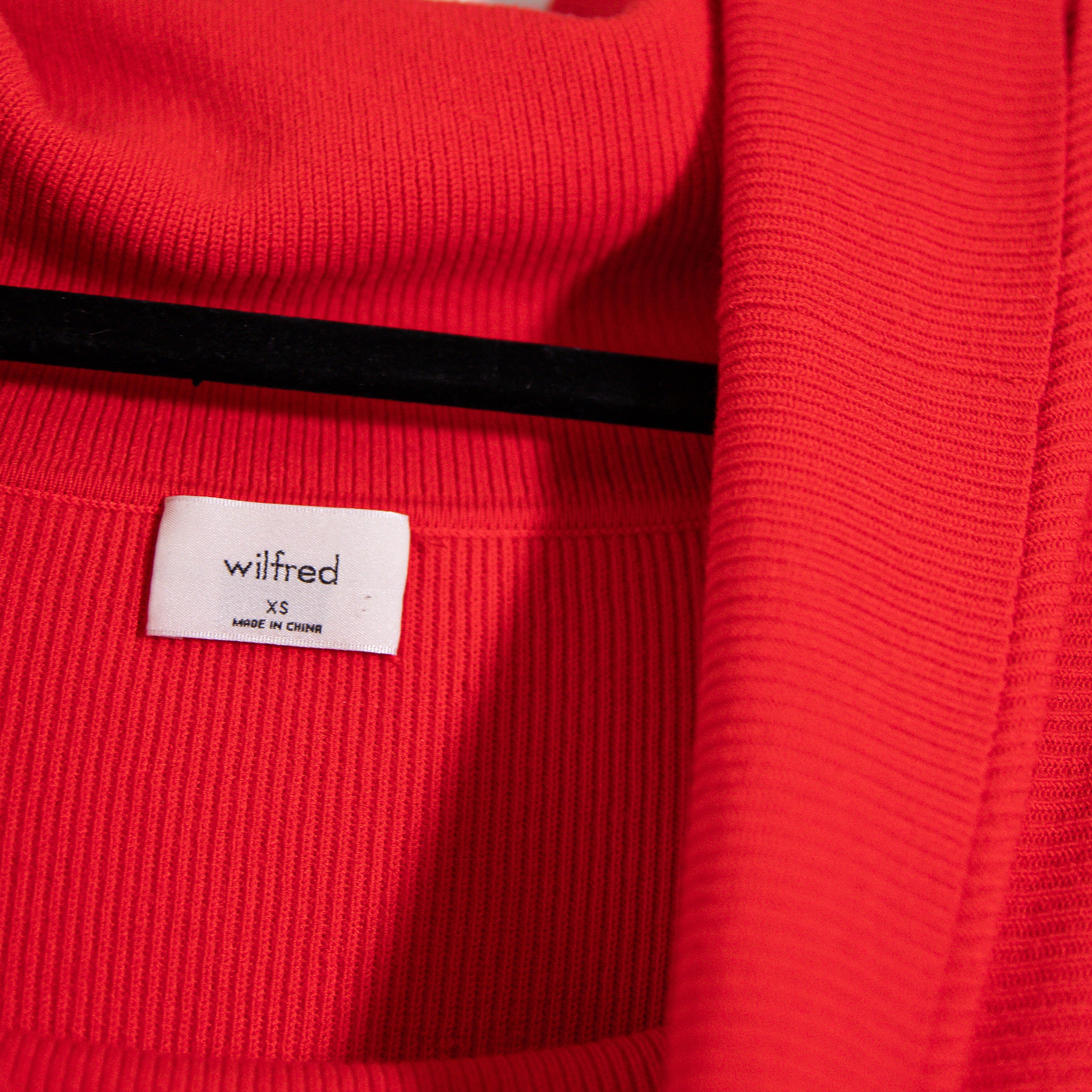 Wilfred Aritzia Nola Soft Ribbed Knit Off The Shoulder Sweater Red XS