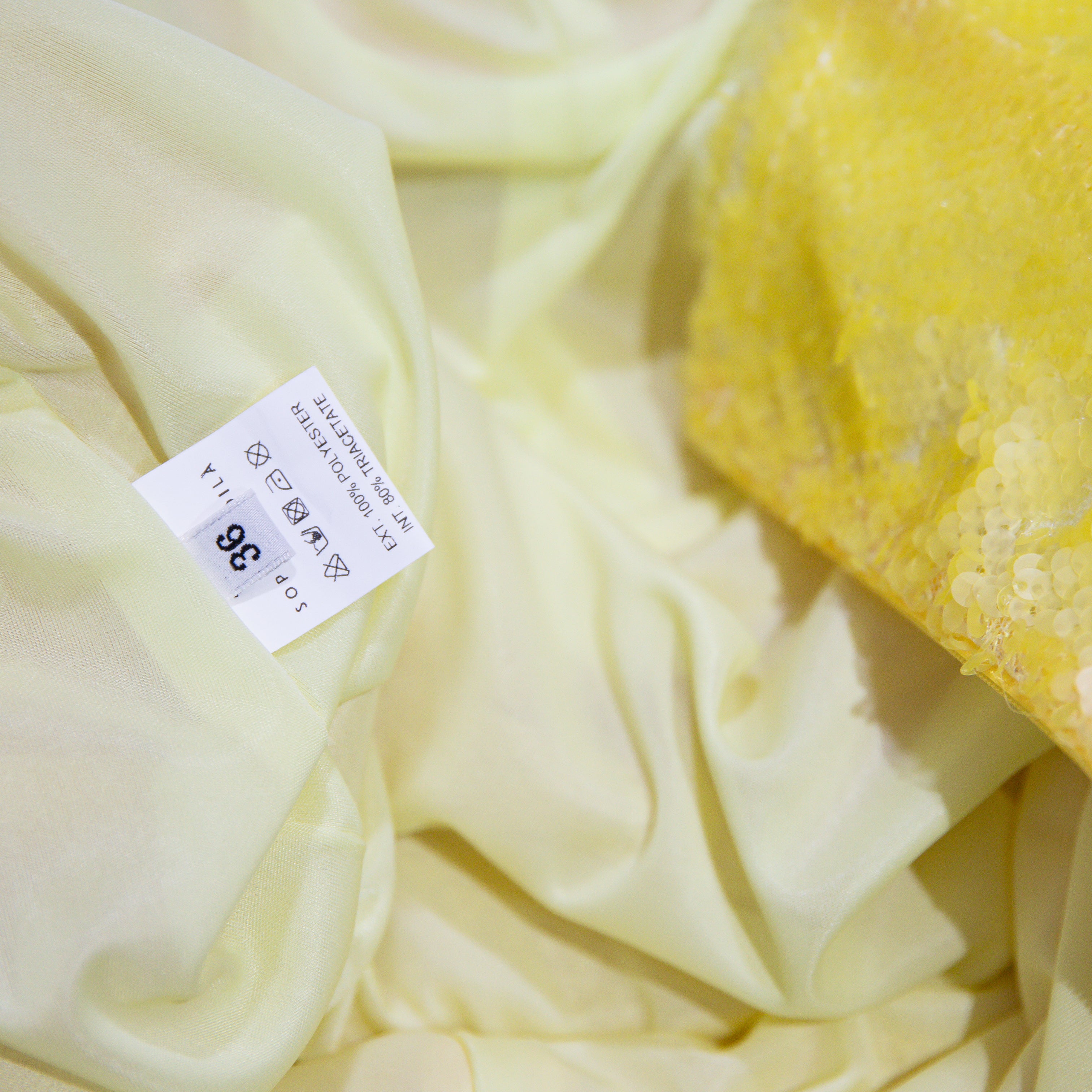 NEW SEV Caserolles Allover Sequined Embellished Sparkle Midi Dress Yellow Small