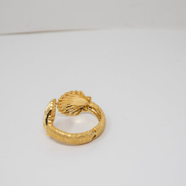 NEW Lilly Pulitzer Gold Metallic Sea Shell Crystal Jewel Hinge Bracelet Bangle