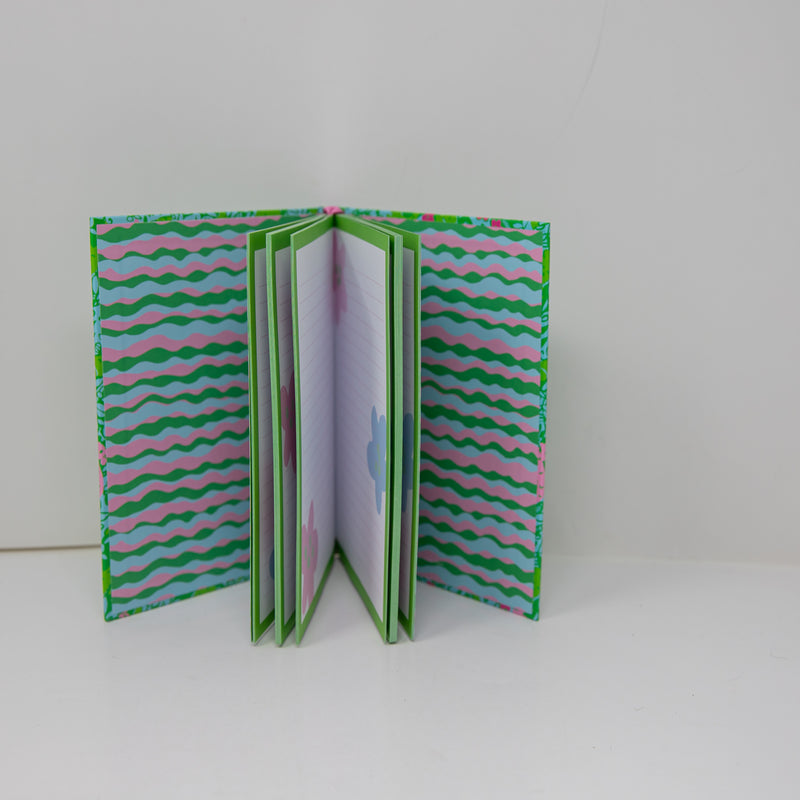 NEW Lilly Pulitzer A Day In The life Lined Journal Notebook Alligator Print