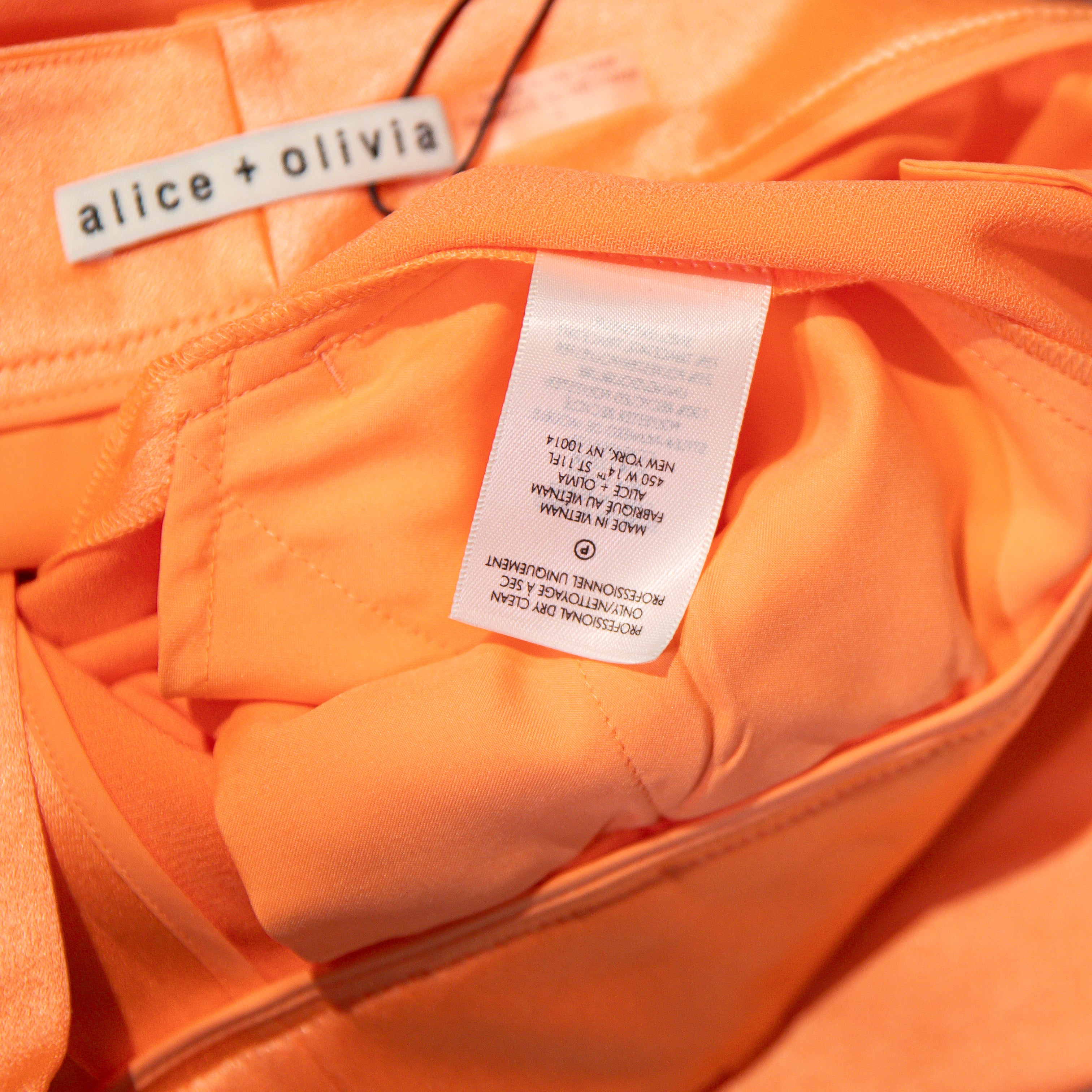 NEW Alice + Olivia Eric Low Rise Wide Leg Satin Trouser Pants Orange Coral 4
