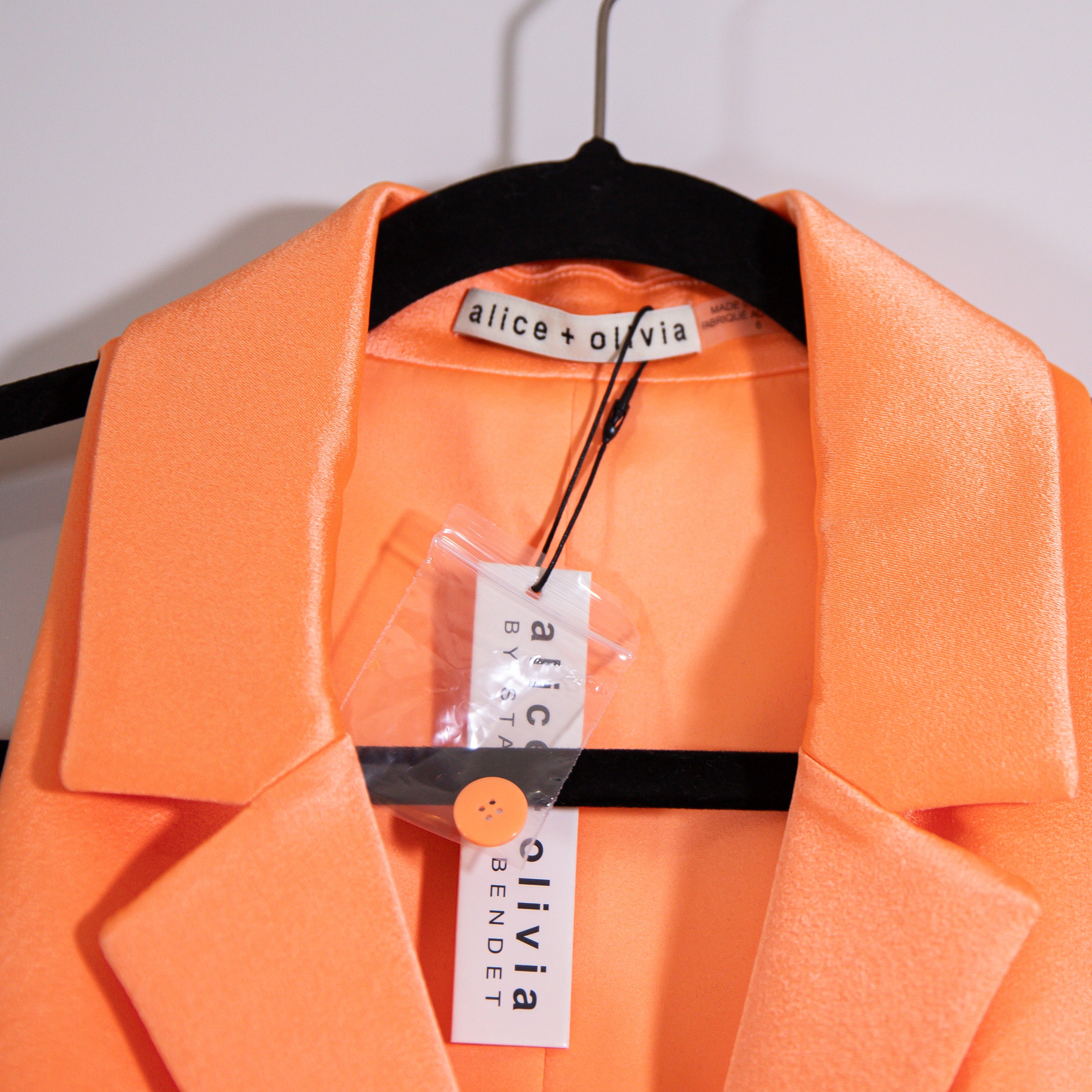 NEW Alice And Olivia Amber Satin Collared Sleeves Button Front Vest Orange Coral