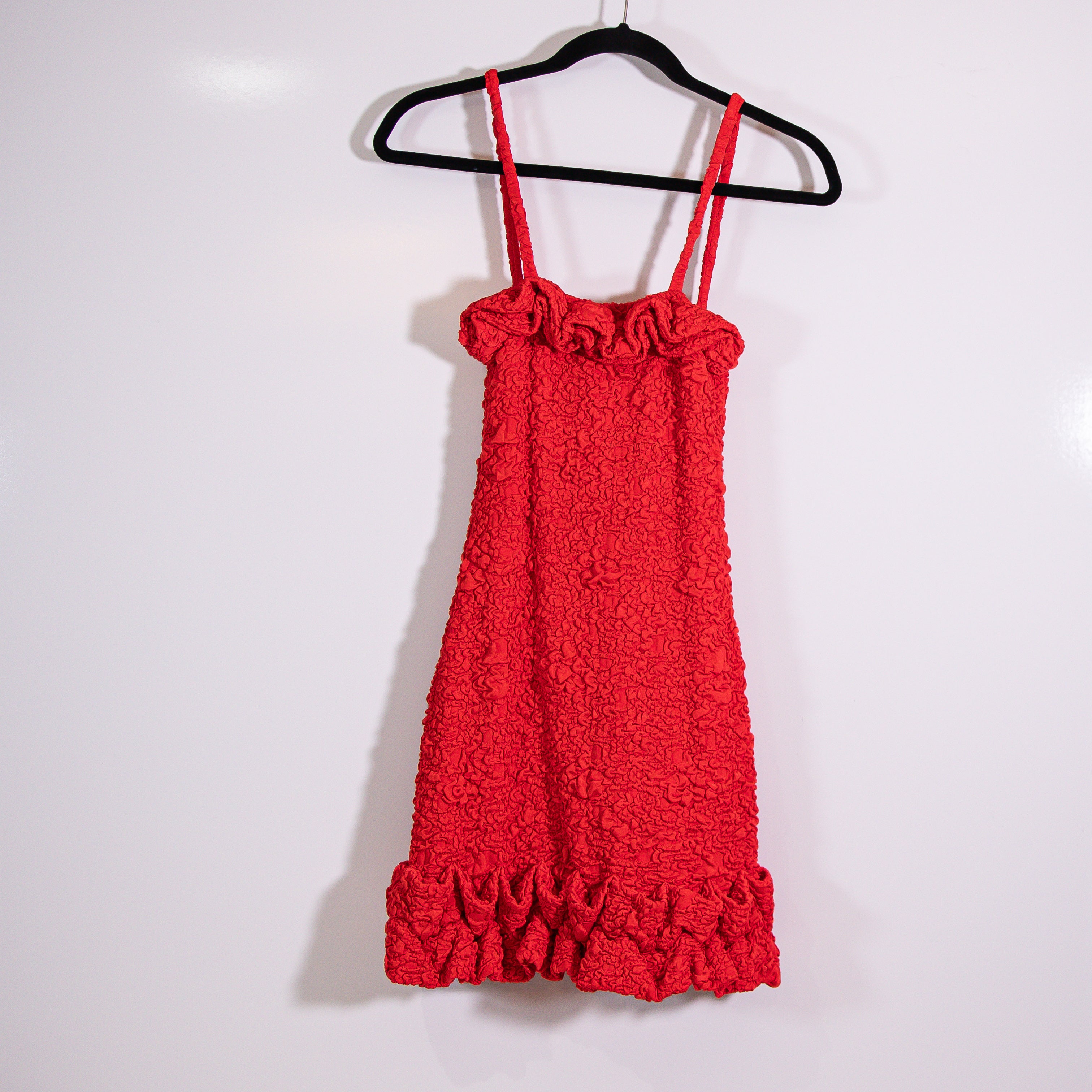 PatBo Papillon Jacquard Textured Ruffle Stretch Flutter Mini Dress Red Small