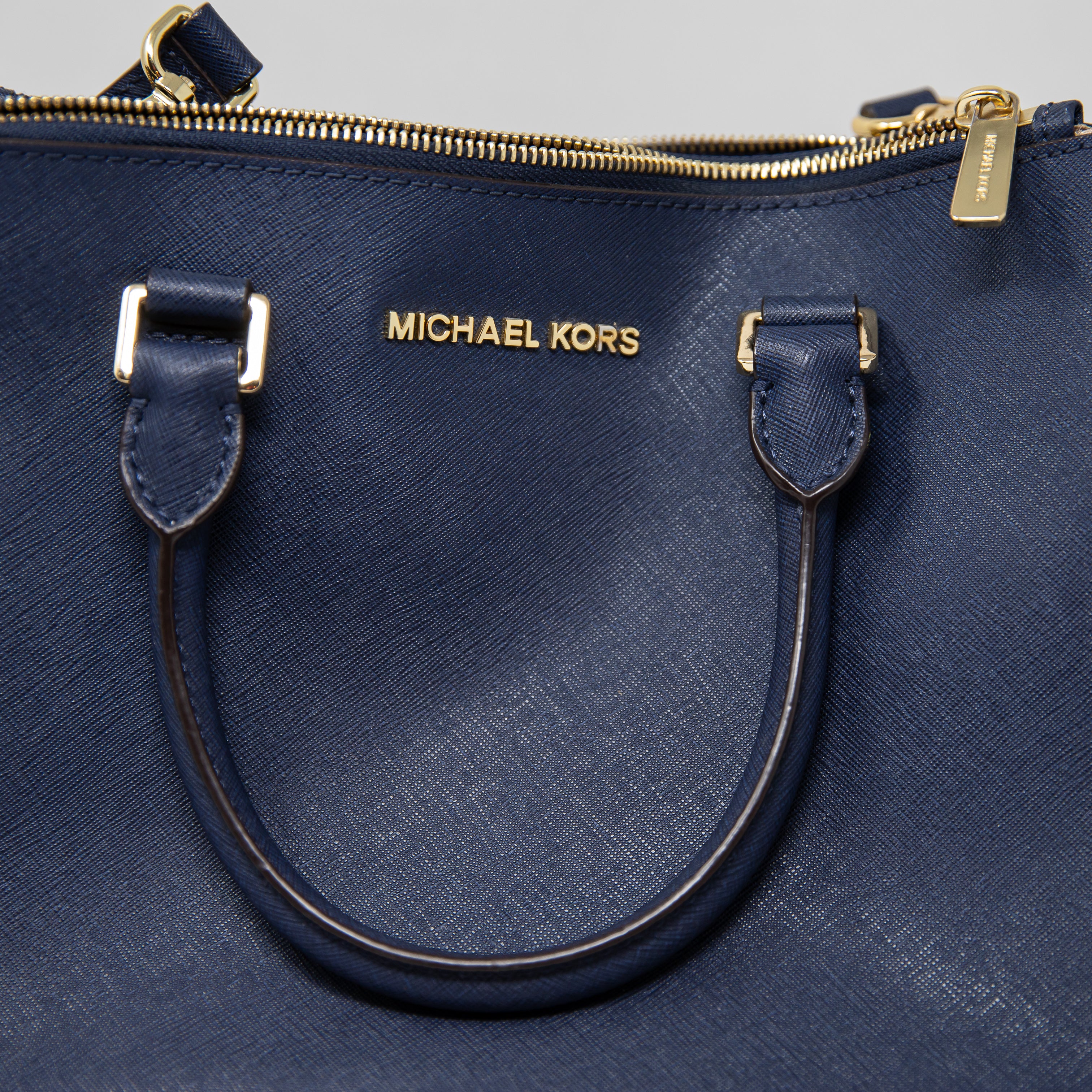 Michael Kors Sutton Leather Top Handle Convertible Crossbody Satchel Purse Bag