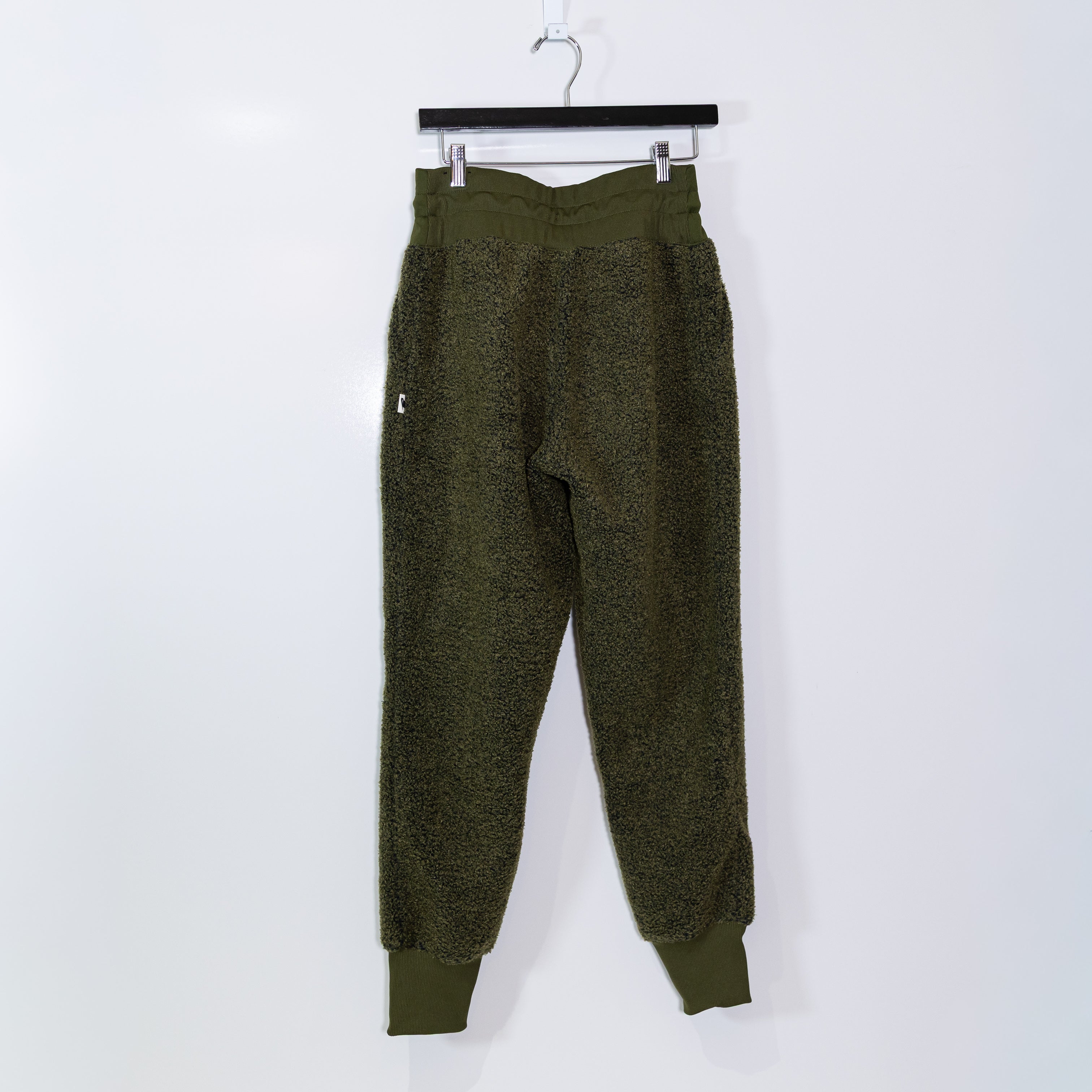 Nike Sportswear Women's NSW Pullover Sherpa Fleece Ankle Joggers Pants Green S