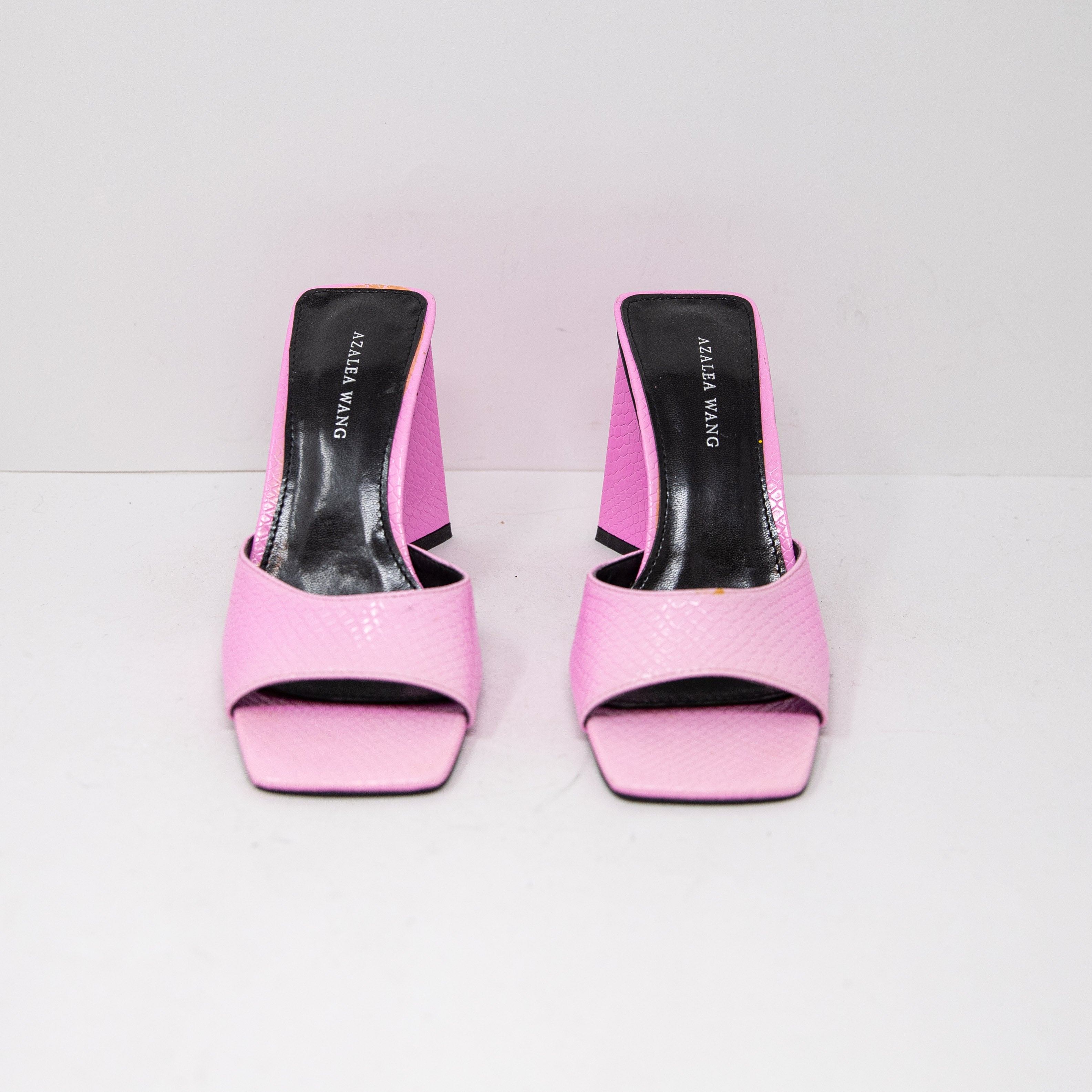 NEW Azalea Wang Faux Vegan Patent Leather Croc Embossed Open Toe Sandal Heels 7