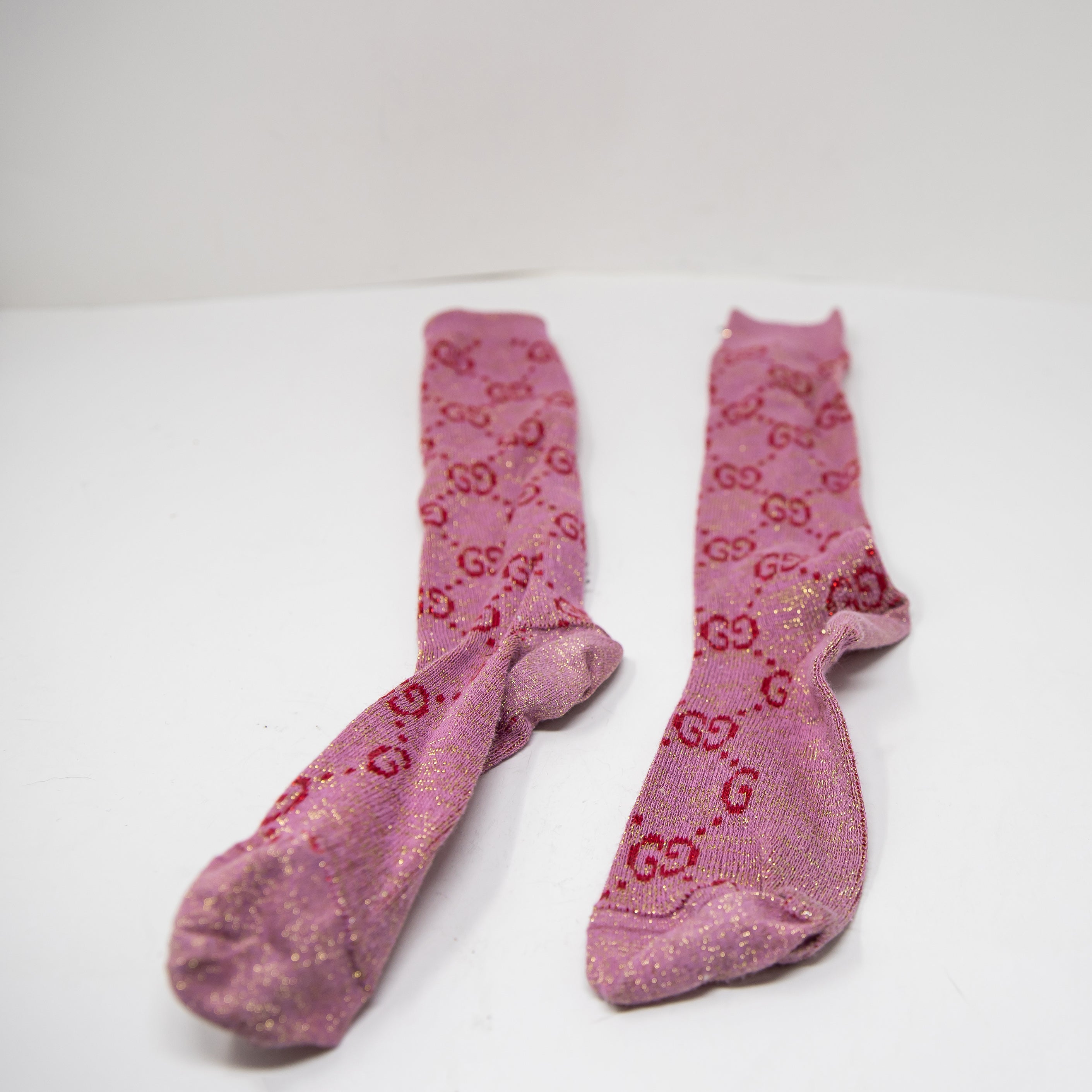Gucci Interlocking GG Logo Embroidered Knit Stretch Metallic Pink Calf Socks