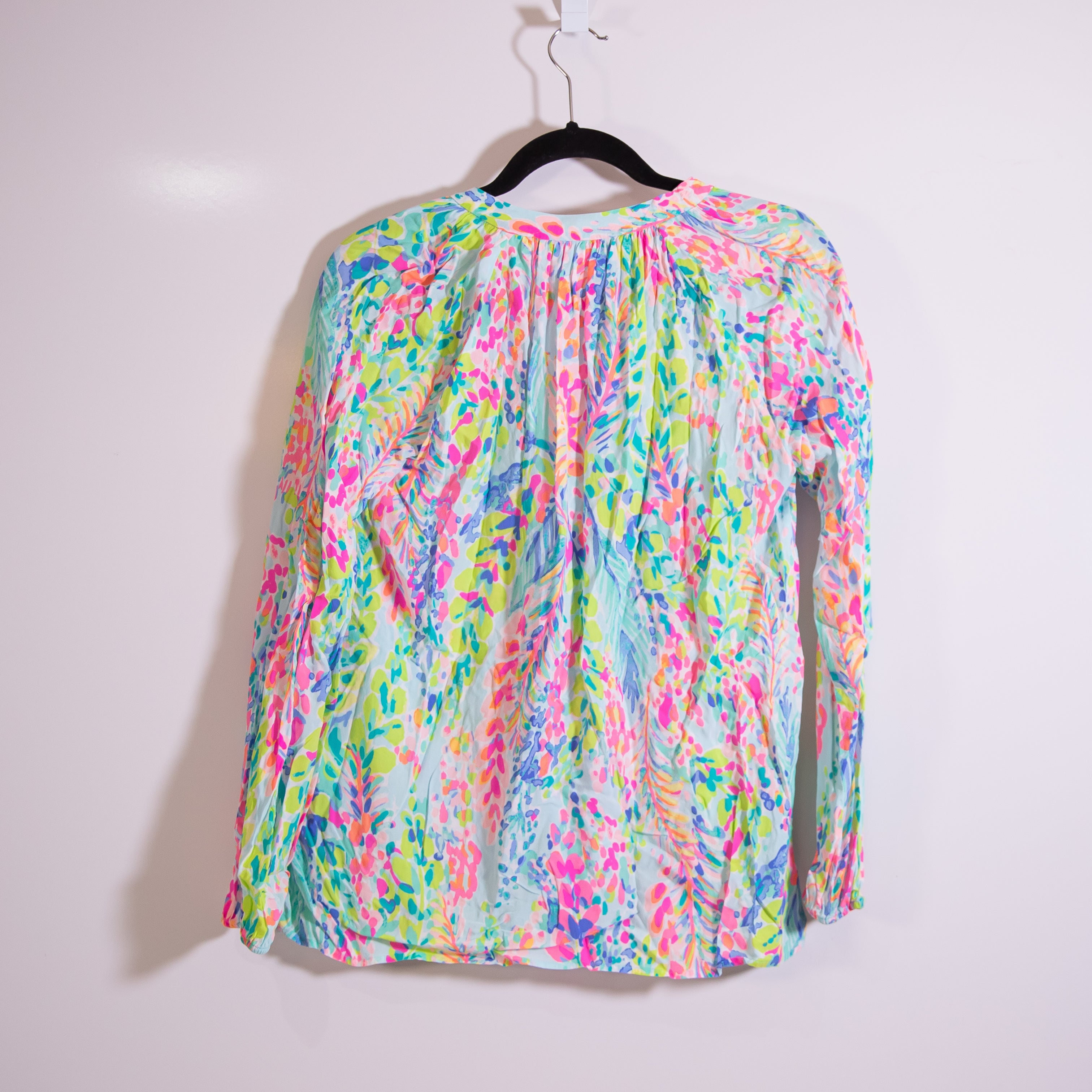 Lilly Pulitzer Martinique Lightweight V Neck Long Sleeve Catch The Wave Blouse