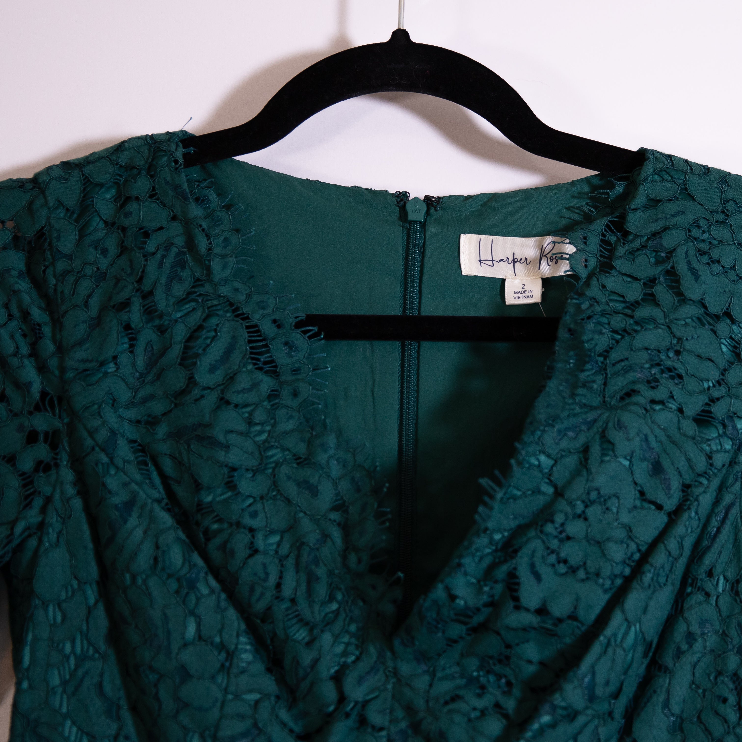 NEW Harper Rose Allover Floral Lace V Neck Sheath Dress Emerald Green 2