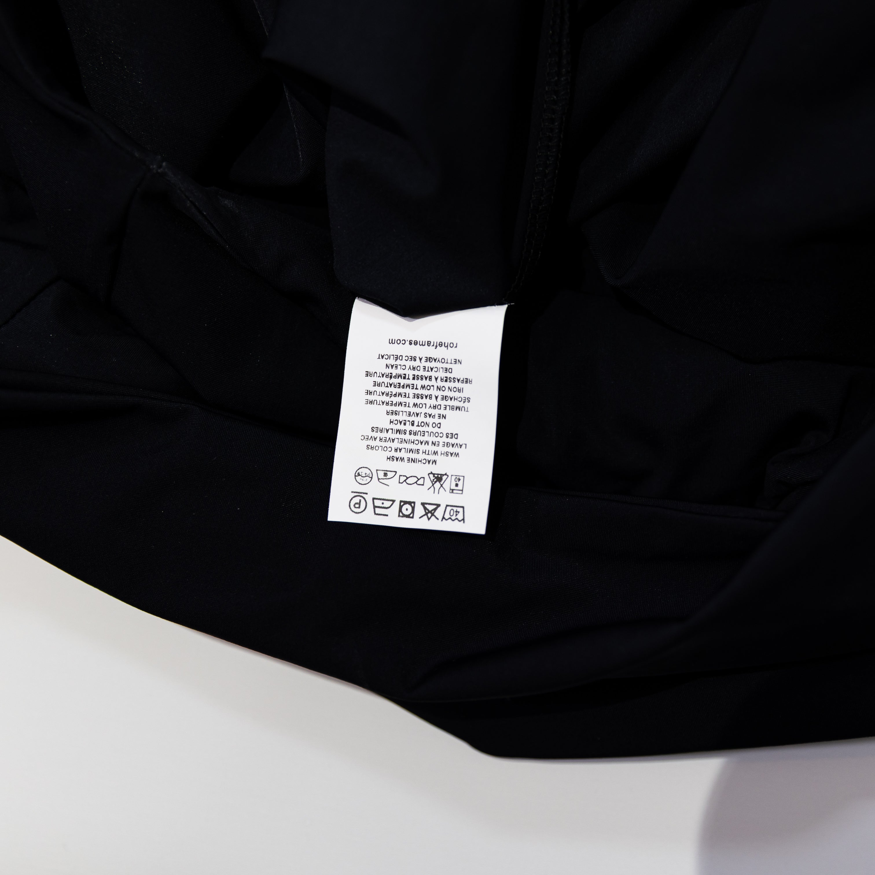 NEW Rohe Asymmetrical Off The Shoulder Jersey Stretch Knit Top Blouse Noir Black
