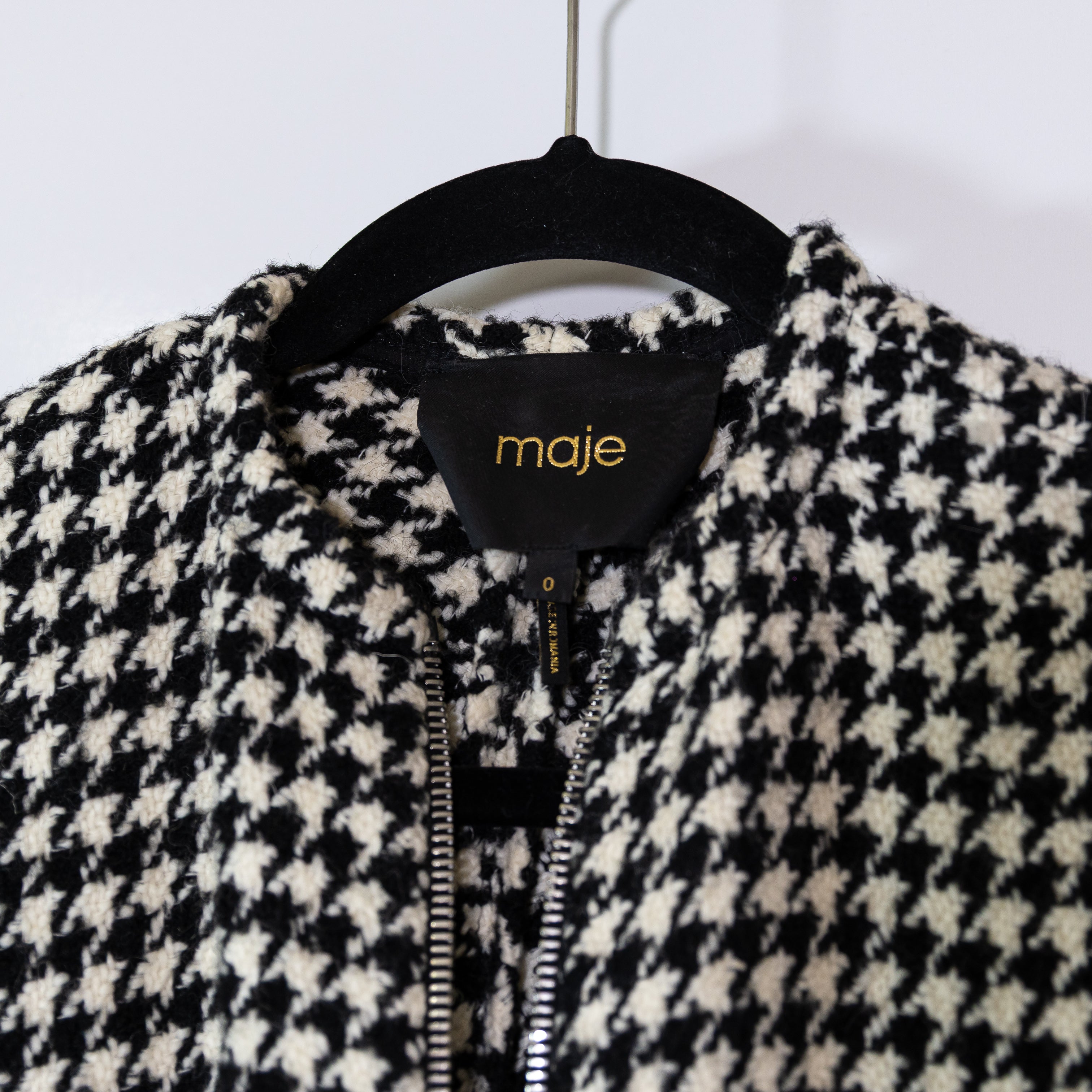 Maje Giro Belted Black White Wool Blend Houndstooth Woven Poncho Coat Jacket