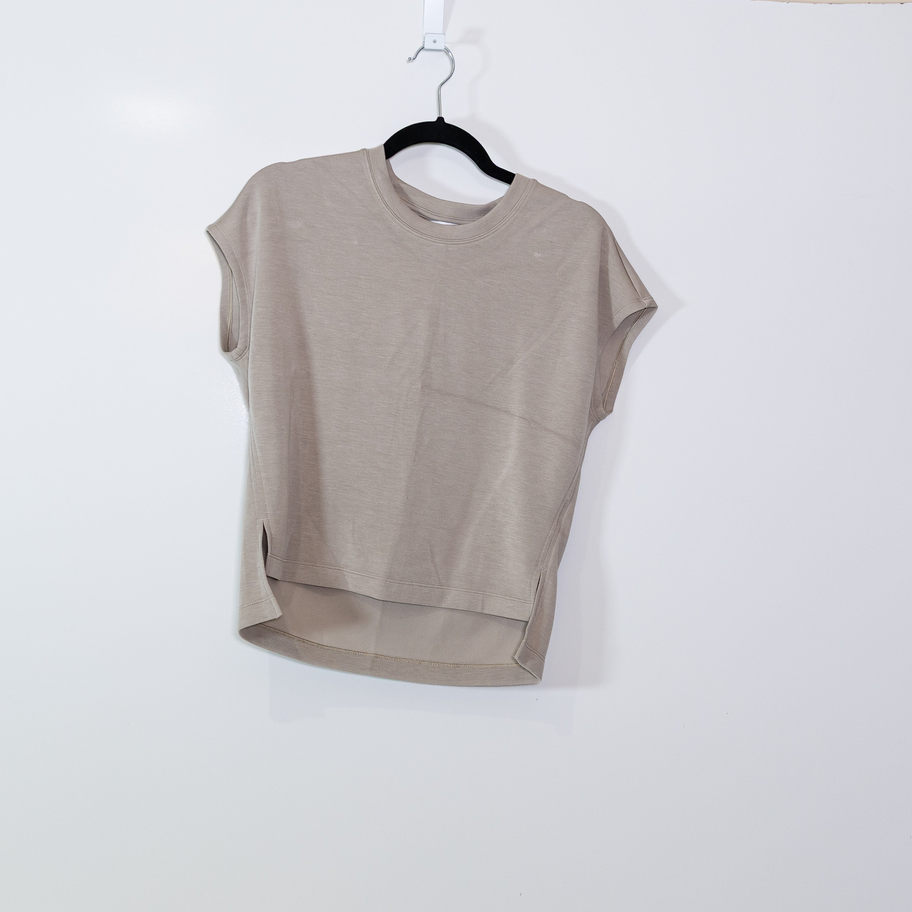 Spanx Women's AirEssentials Travel Lightweight Crew Neck Short Sleeve Tee Shirt