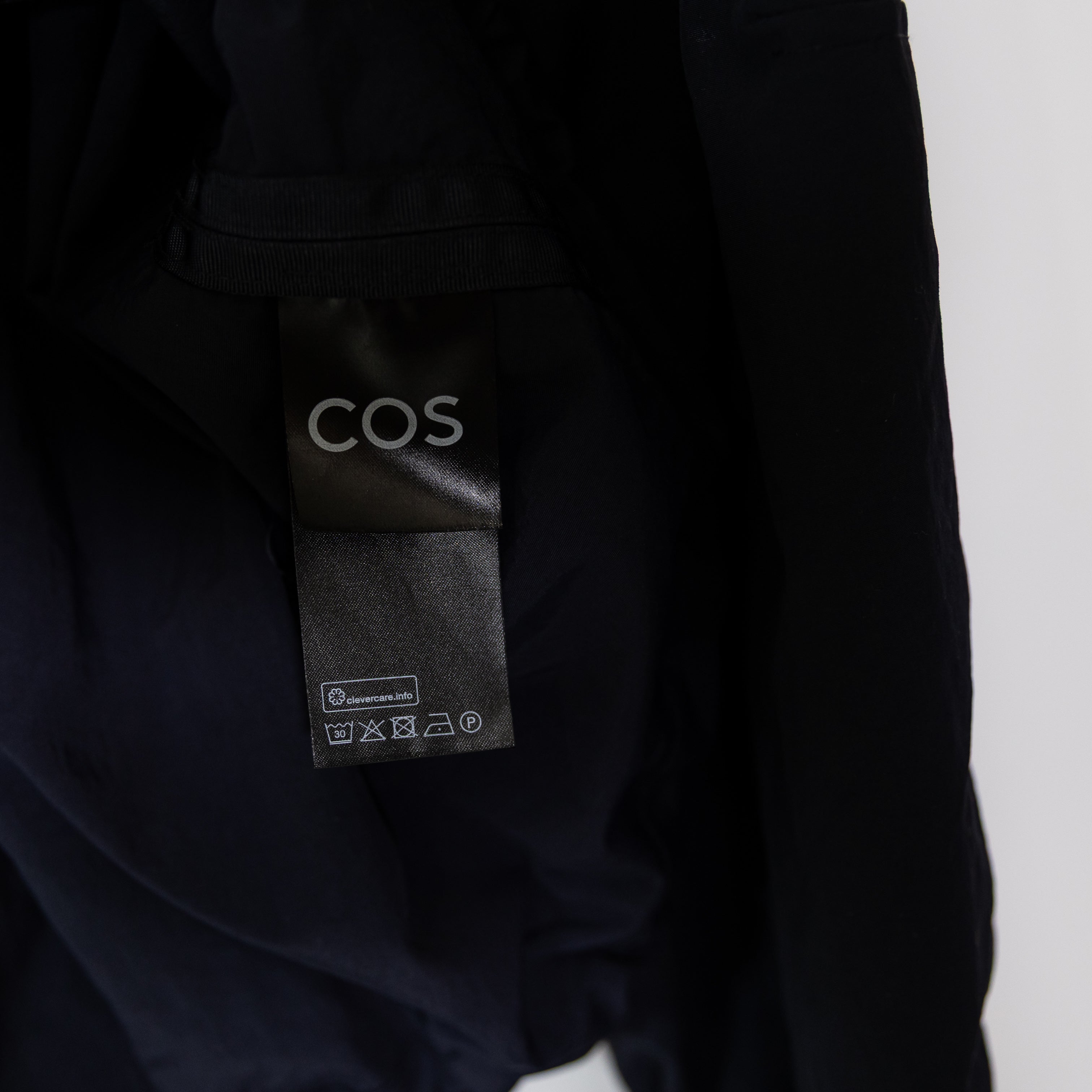 COS Women's Technical Full Zip Hooded Windbreaker Parka Jacket Black Small