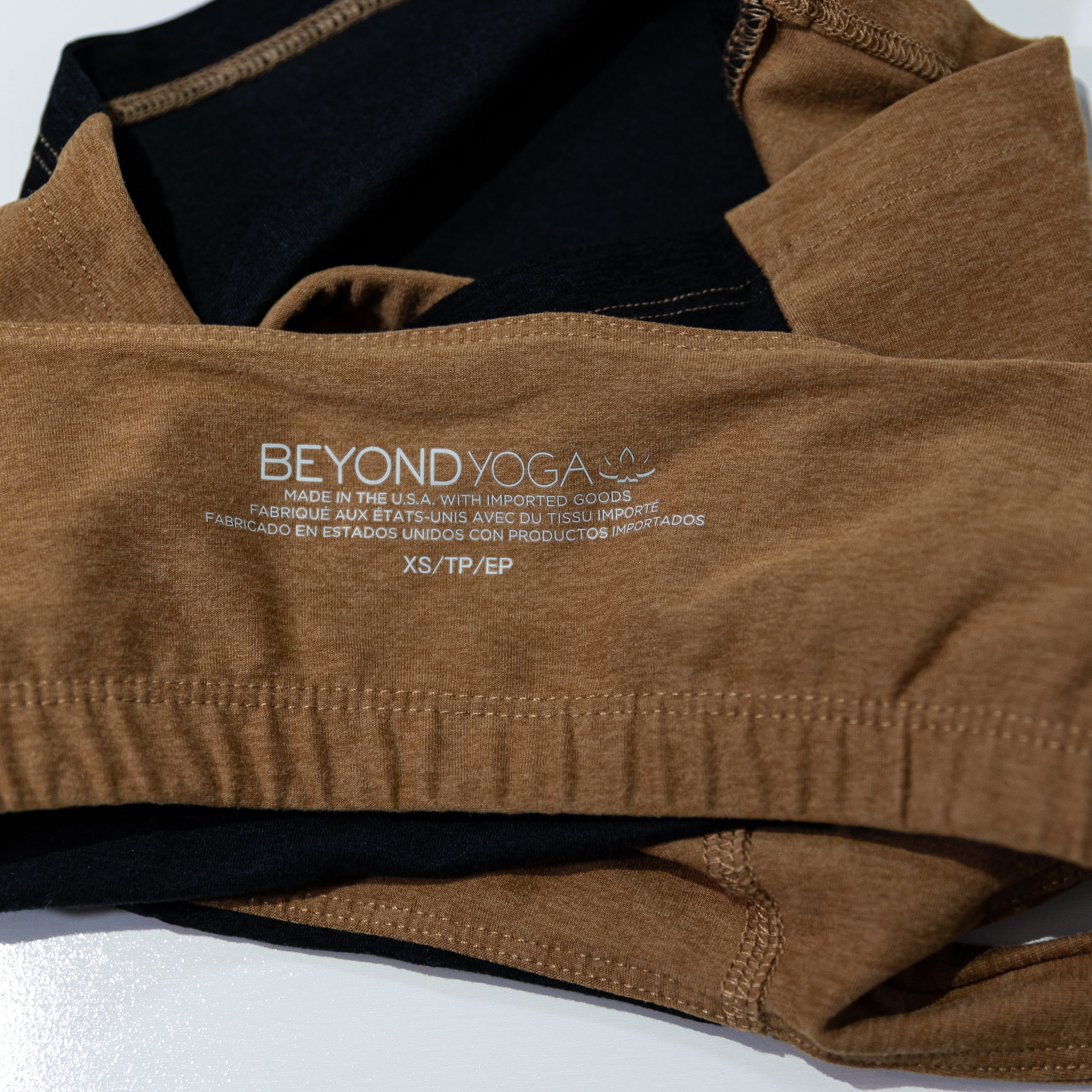 Beyond Yoga Spacedye Vitality Colorblock Square Neck Sports Bra Crop Top Night