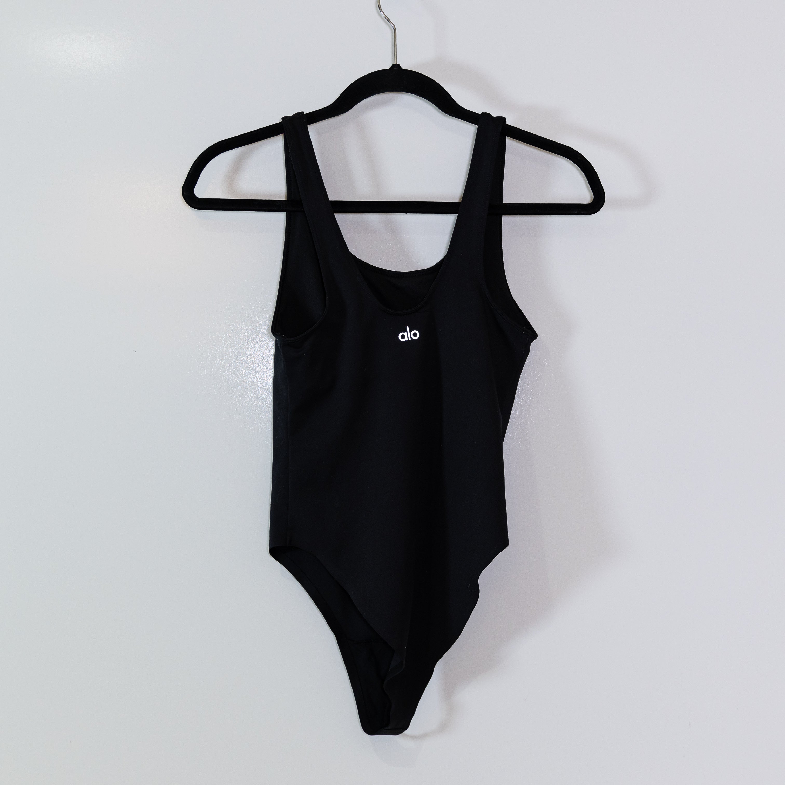 Alo Yoga Women's Scoop Neck Sleeveless Tank One Piece Bodysuit Solid Black Small