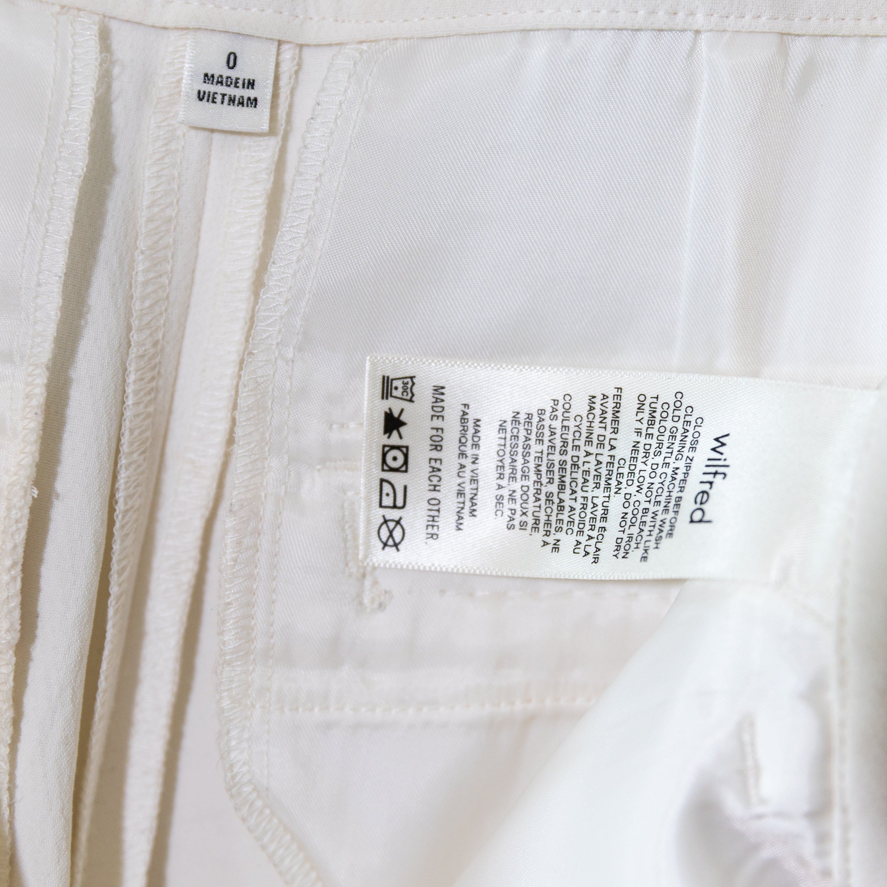 Wilfred Aritzia Project Cargo High Rise Crepe Cargo Trouser Pants Light Birch 0