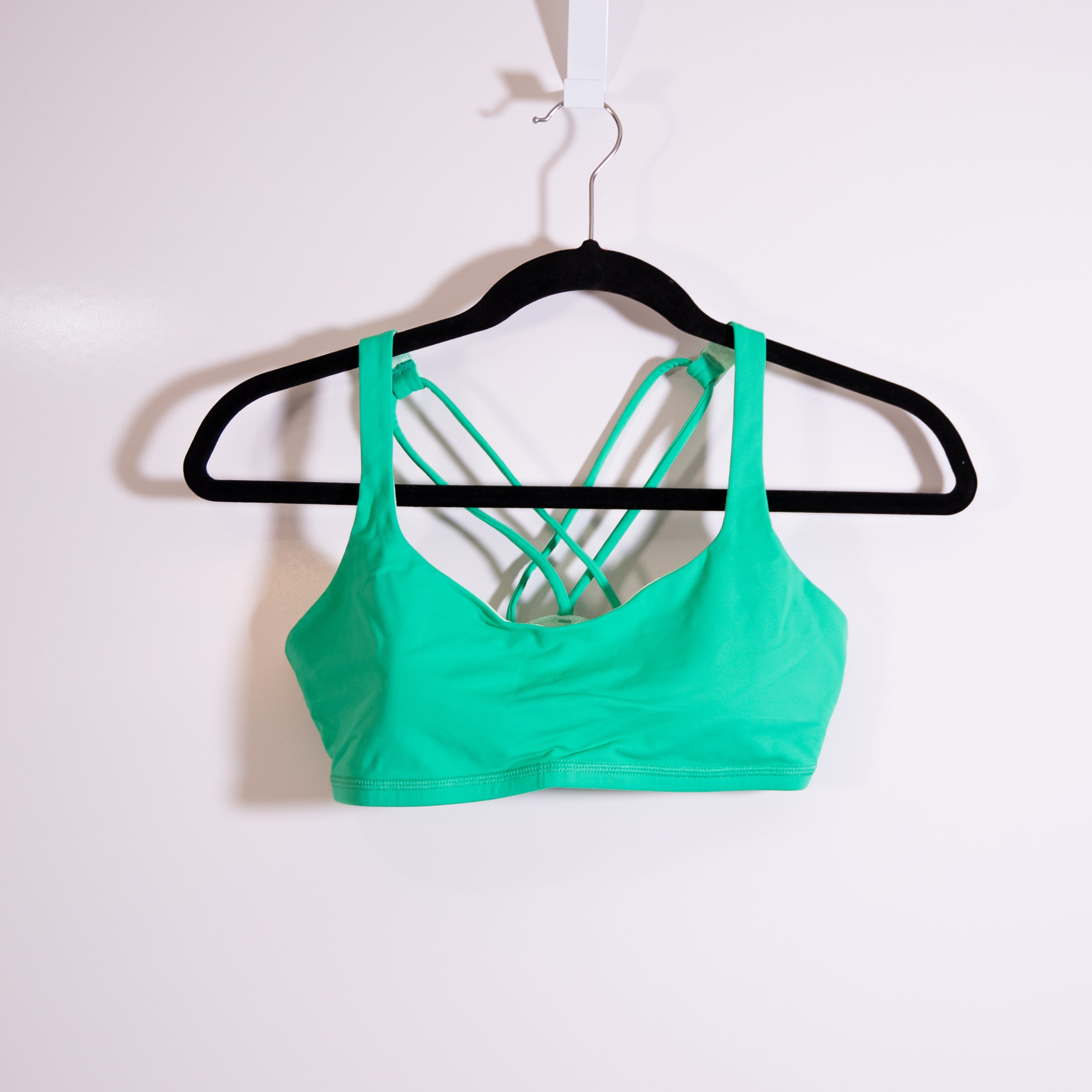 Lululemon Free To Be Athletic Work Out Strappy Sports Bra Solid Very Green 6