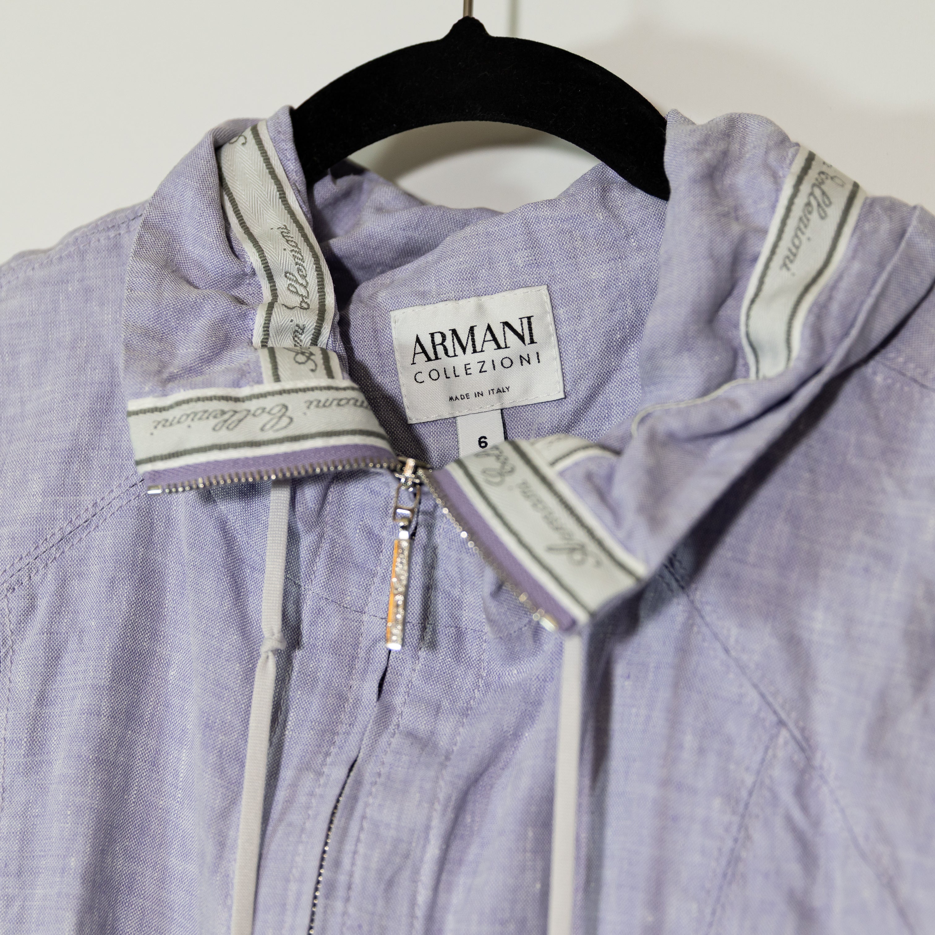 Armani Collzioni Women's Made In Italy Linen Blend Full Zip Cropped Jacket Blue