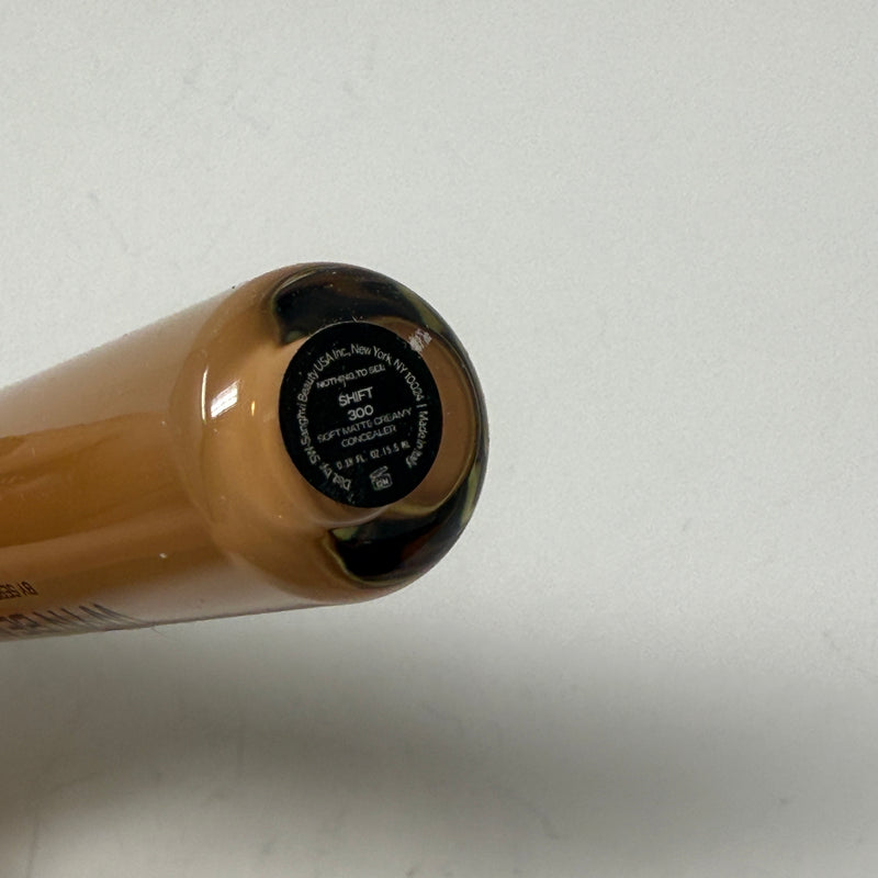 NEW Wyn Beauty Nothing To See Soft Matte Creamy Concealer Shift 300