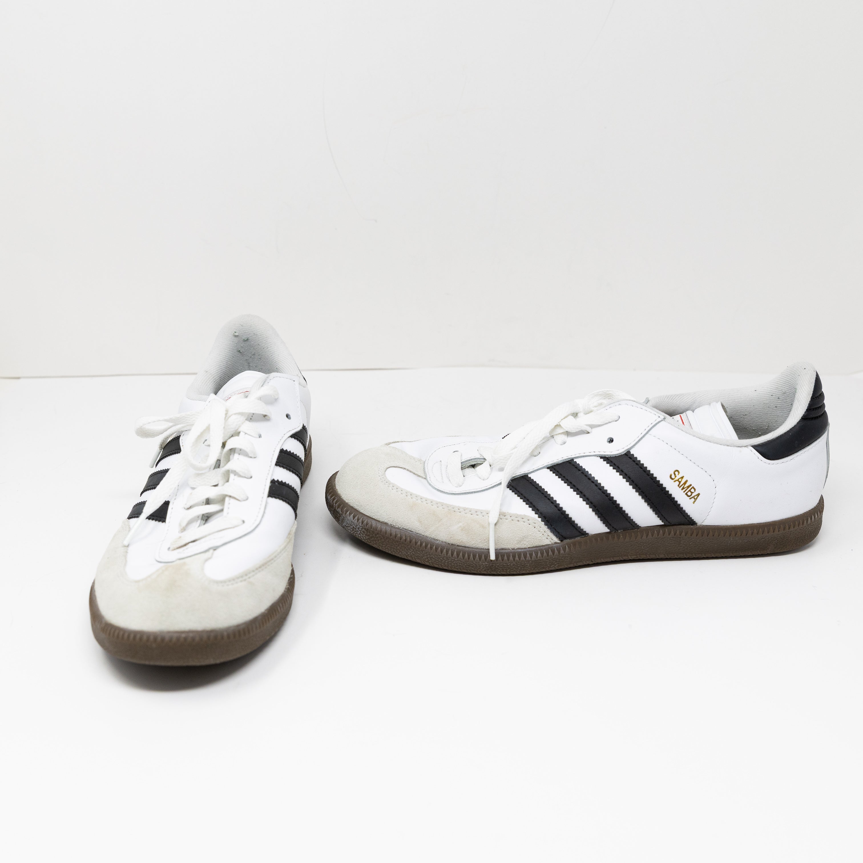 Adidas Men's Samba Genuine Leather Three Stripe Low Top Lace Up Casual Sneakers