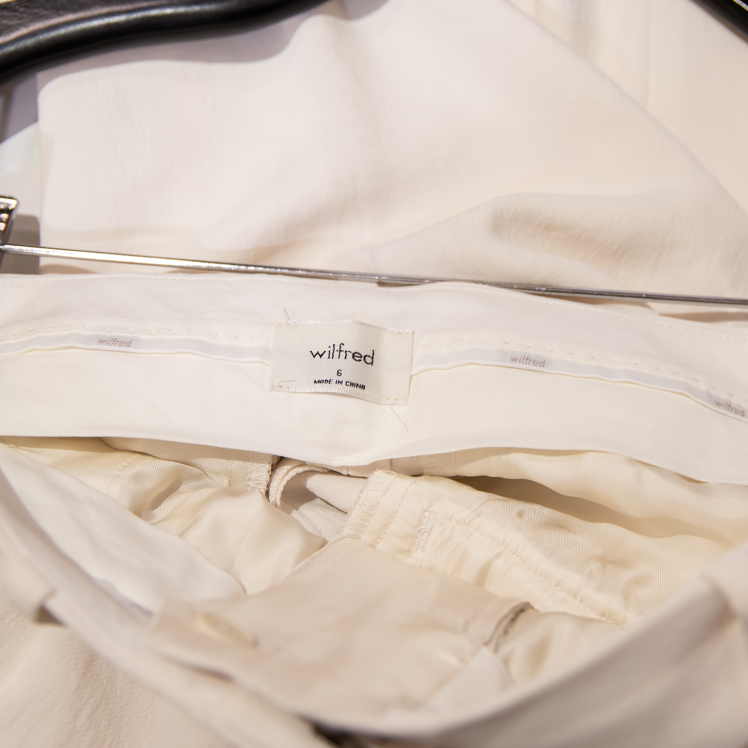 Wilfred Aritzia The Effortless High Waisted Wide Leg Japanese Crepe Trouser Pant