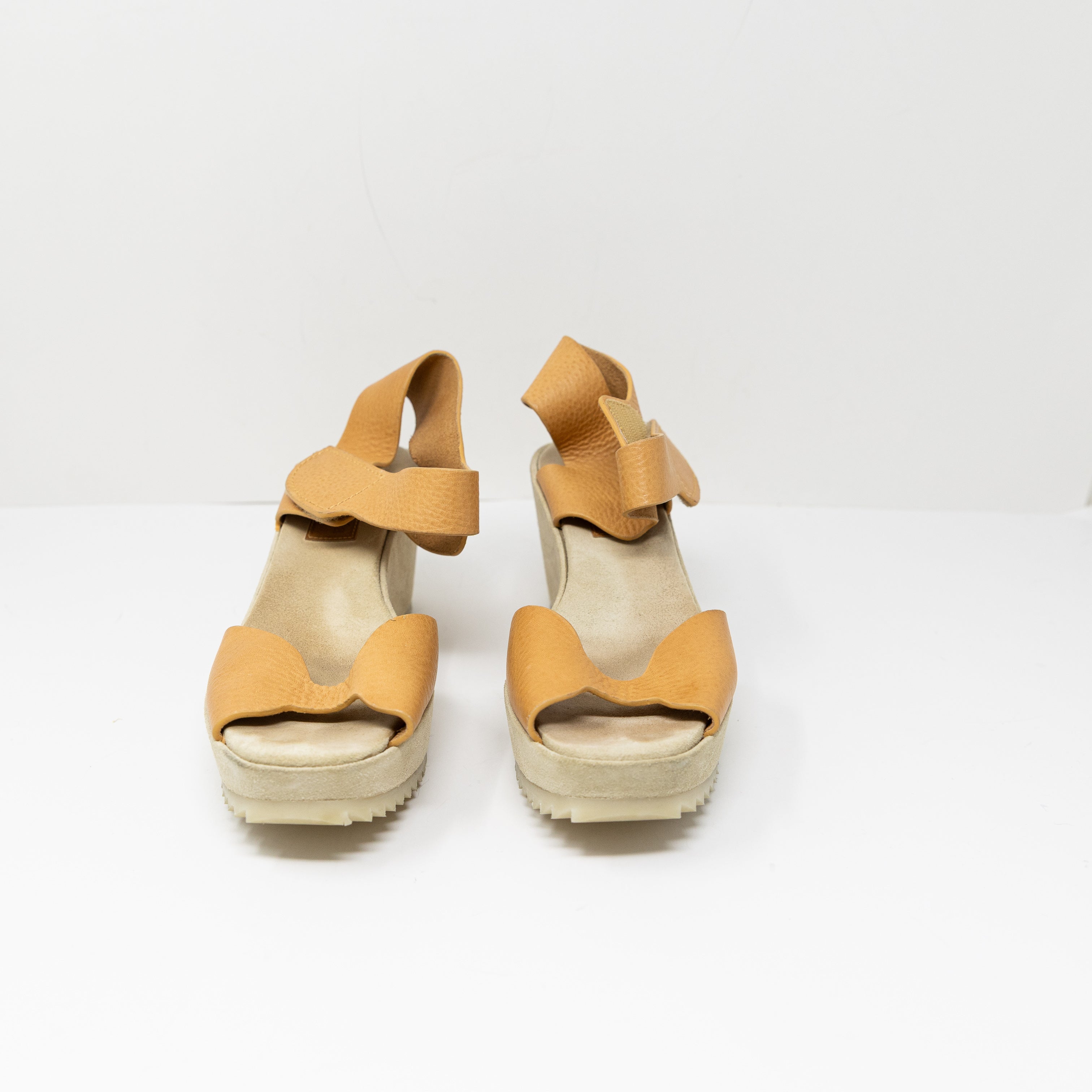 Pedro Garcia Fama Platform Wedge Genuine Leather Open Toe Sandals Shoes 9.5
