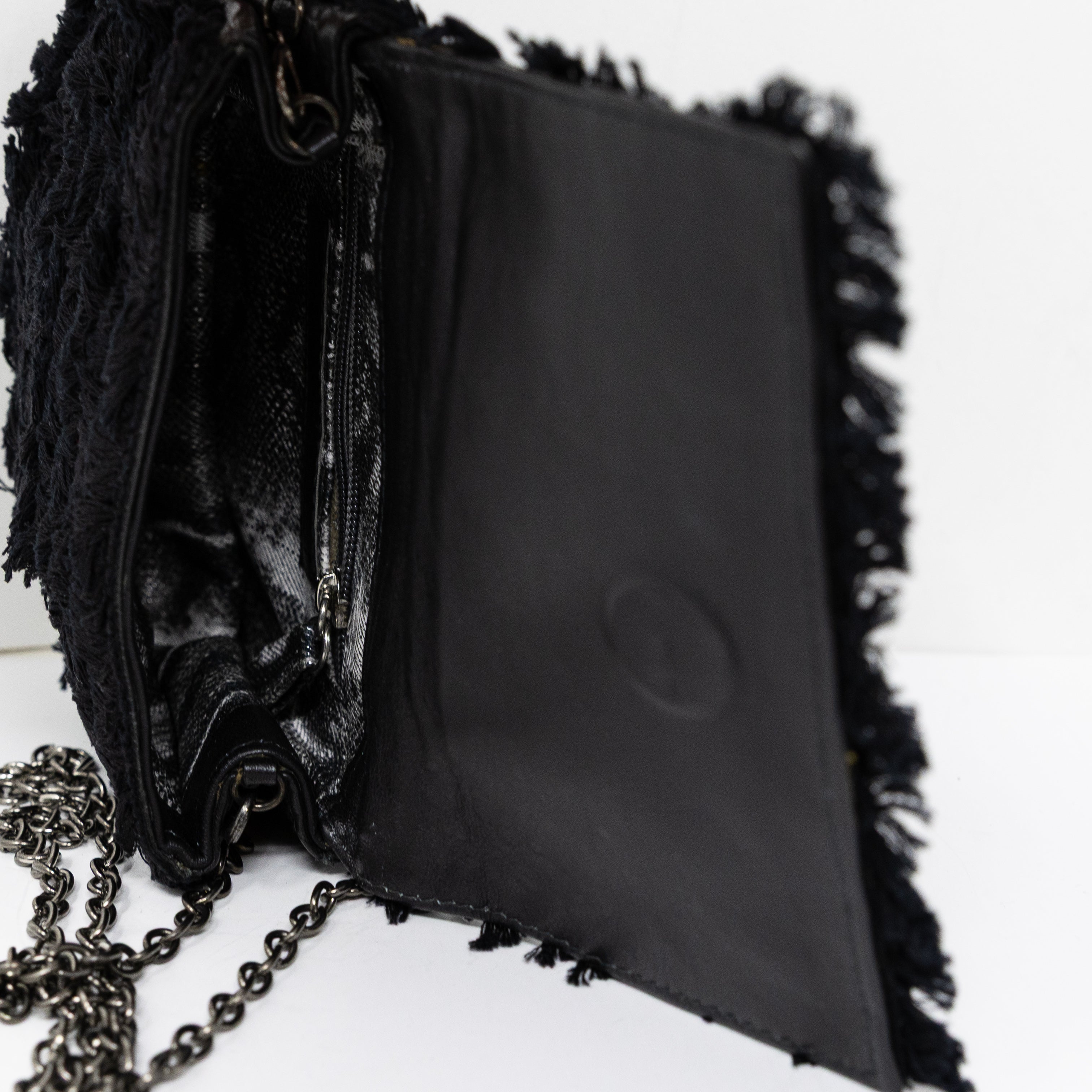 NEW Deepa Gurnani Tassel Fringe Textured Metal Embellished Crossbody Purse Black