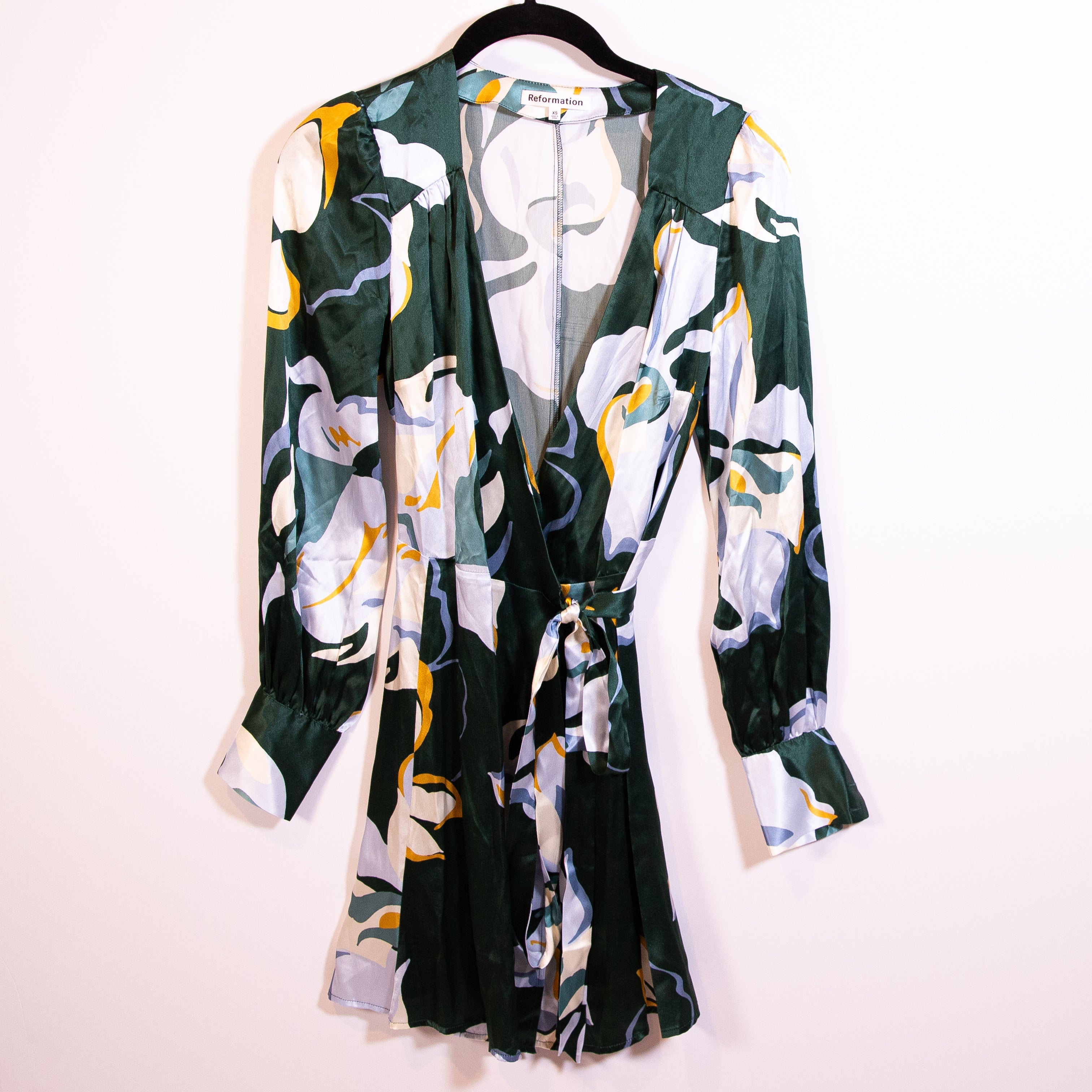 Reformation Chrisley Silk Satin Floral Flower Abstract Print Mini Wrap Dress XS