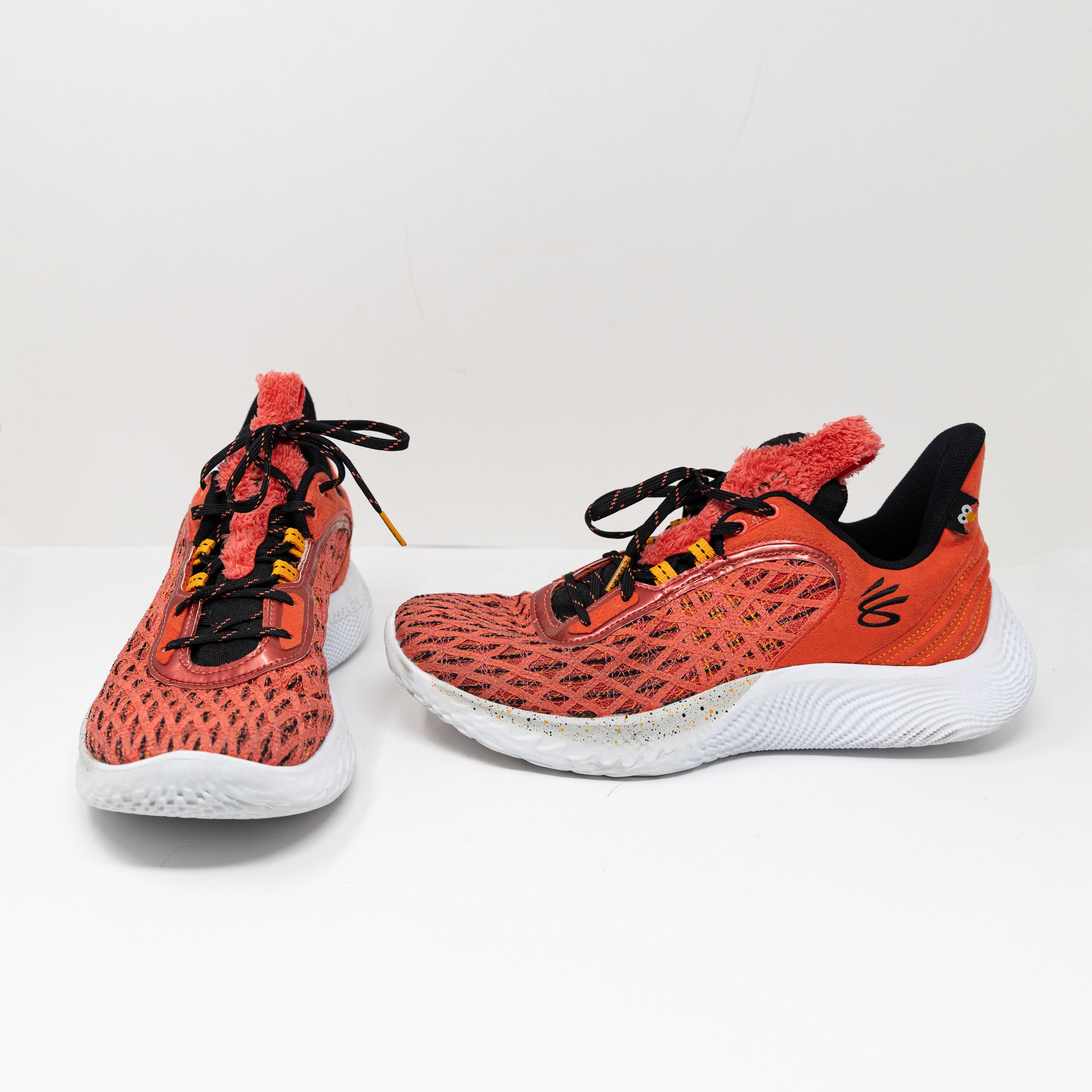 Under Armour Men's Curry Flow 9 Sesame Street Elmo Sneakers Trainers Shoes 11