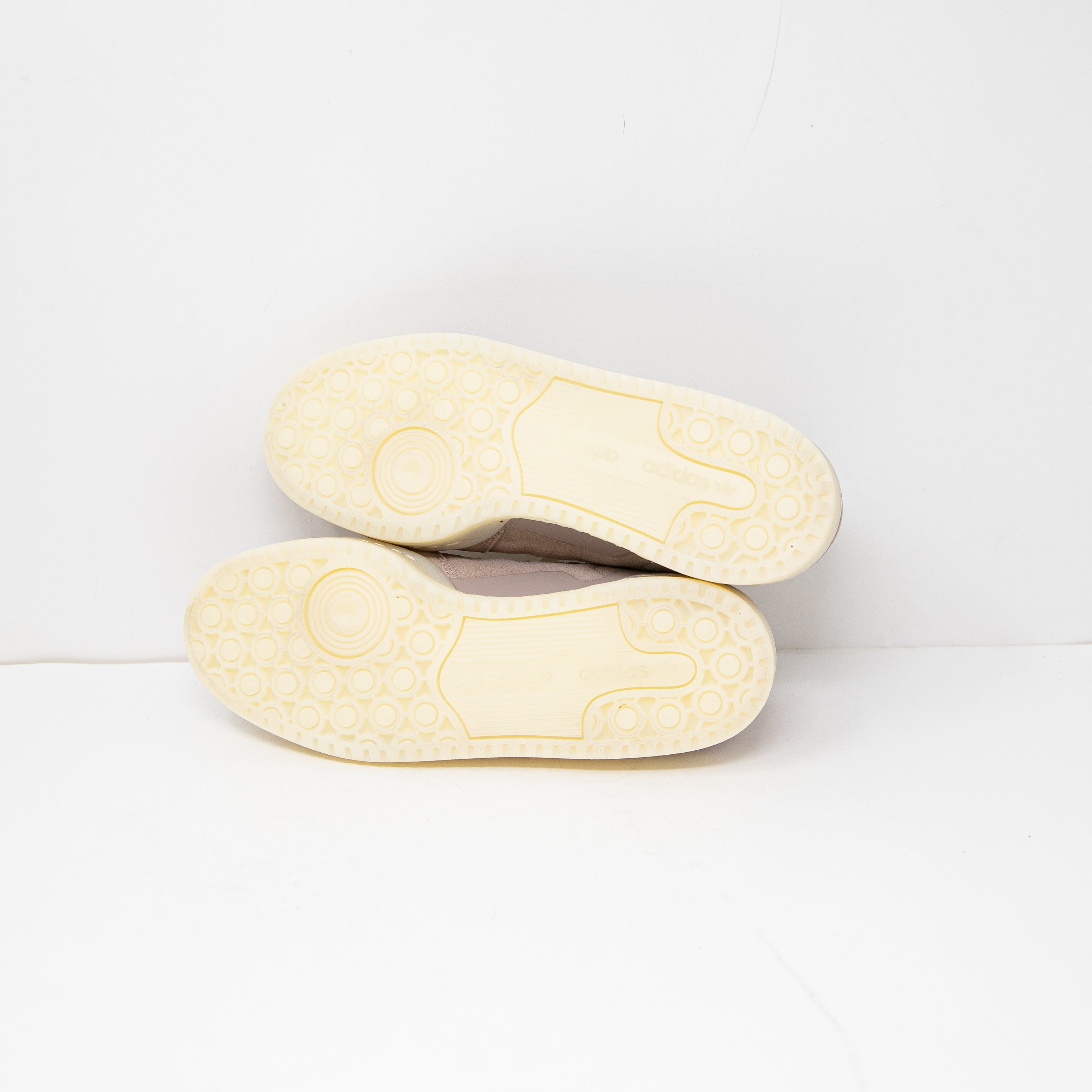 NEW Adidas Women's Forum Low CL Lace Up Suede Sneakers Shoes Vapor Grey Ivory