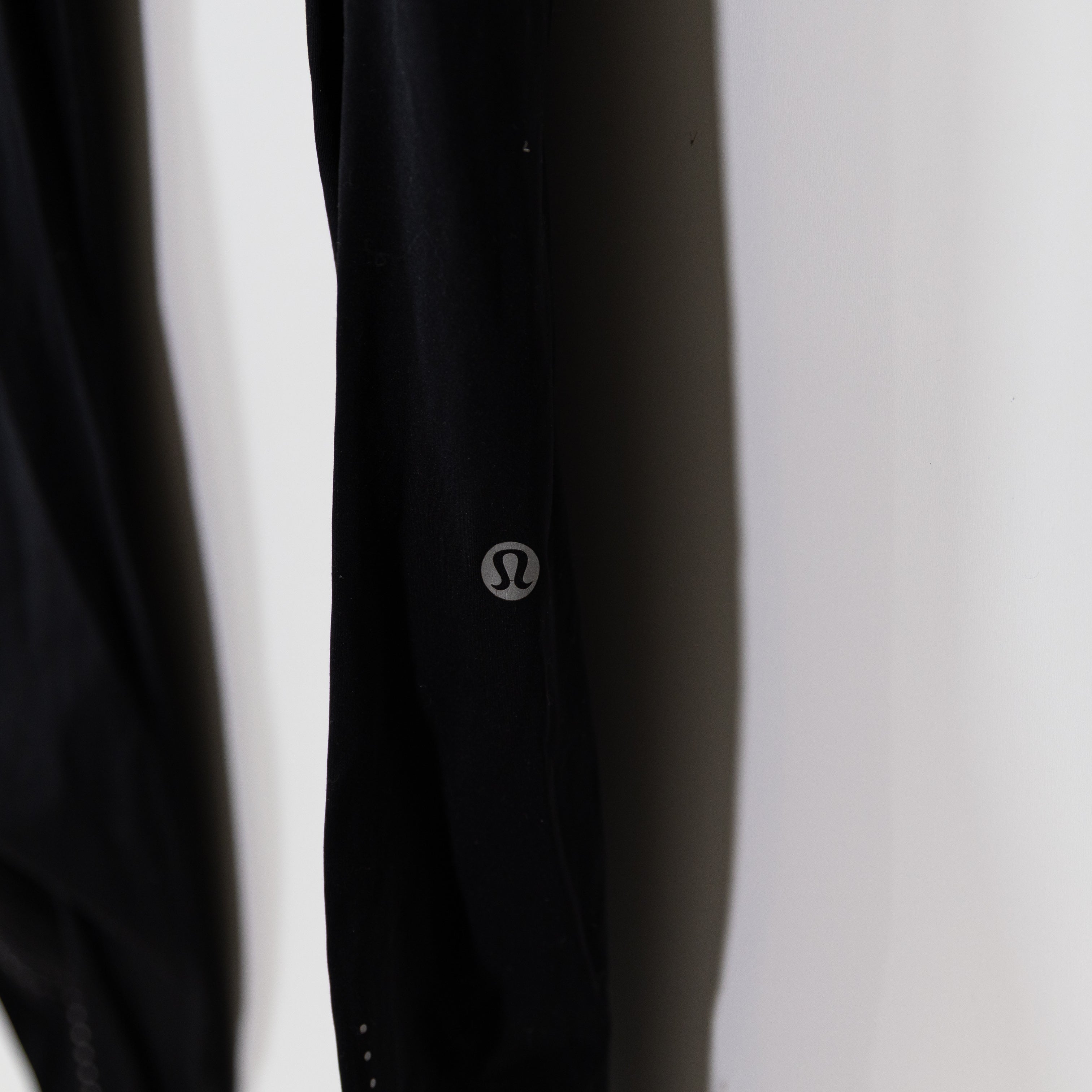 Lululemon Women's Align High Rise Athletic Work Out Leggings With Pockets Black