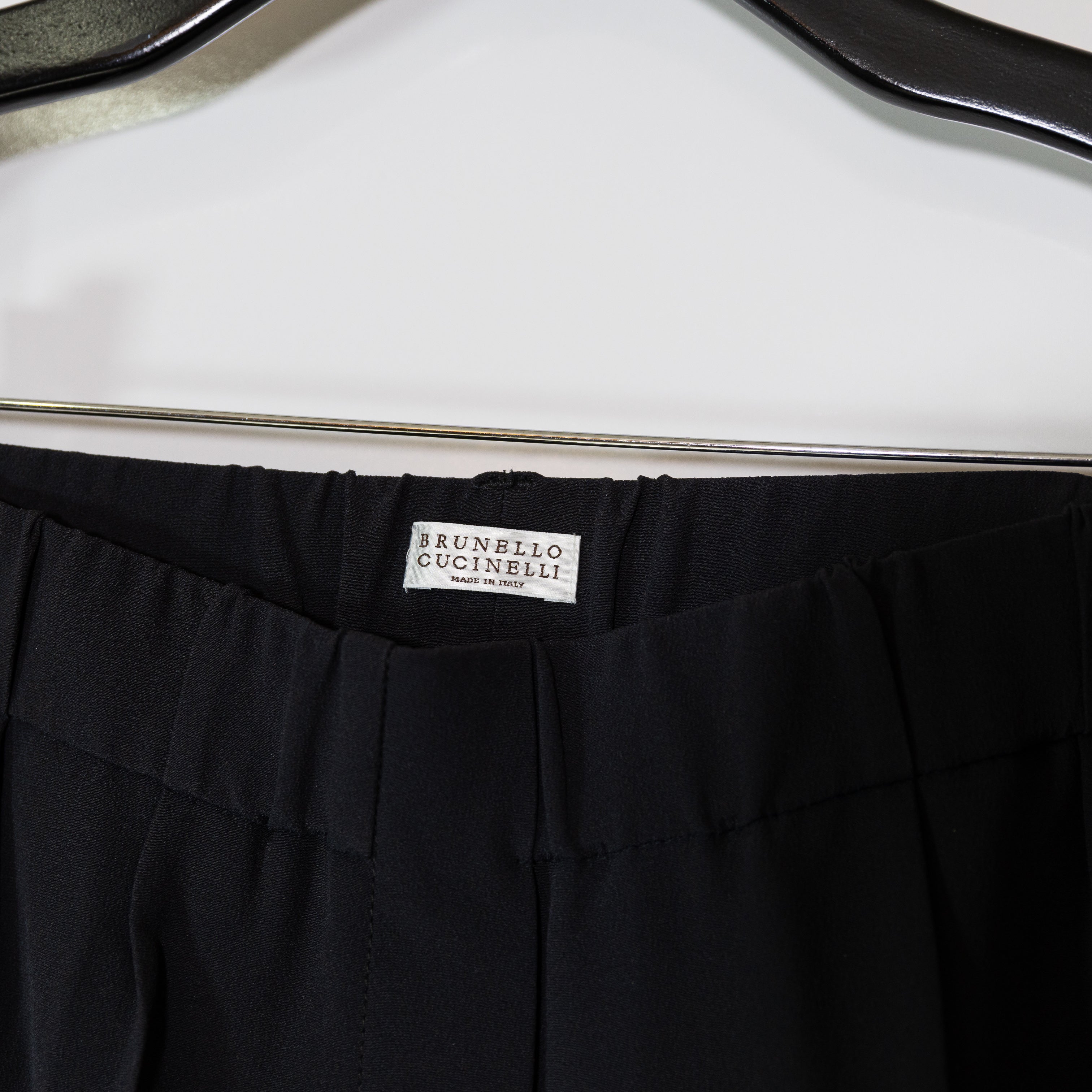 Brunello Cucinelli Made In Italy Women's Silk Chiffon Pleated Ankle Crop Pants