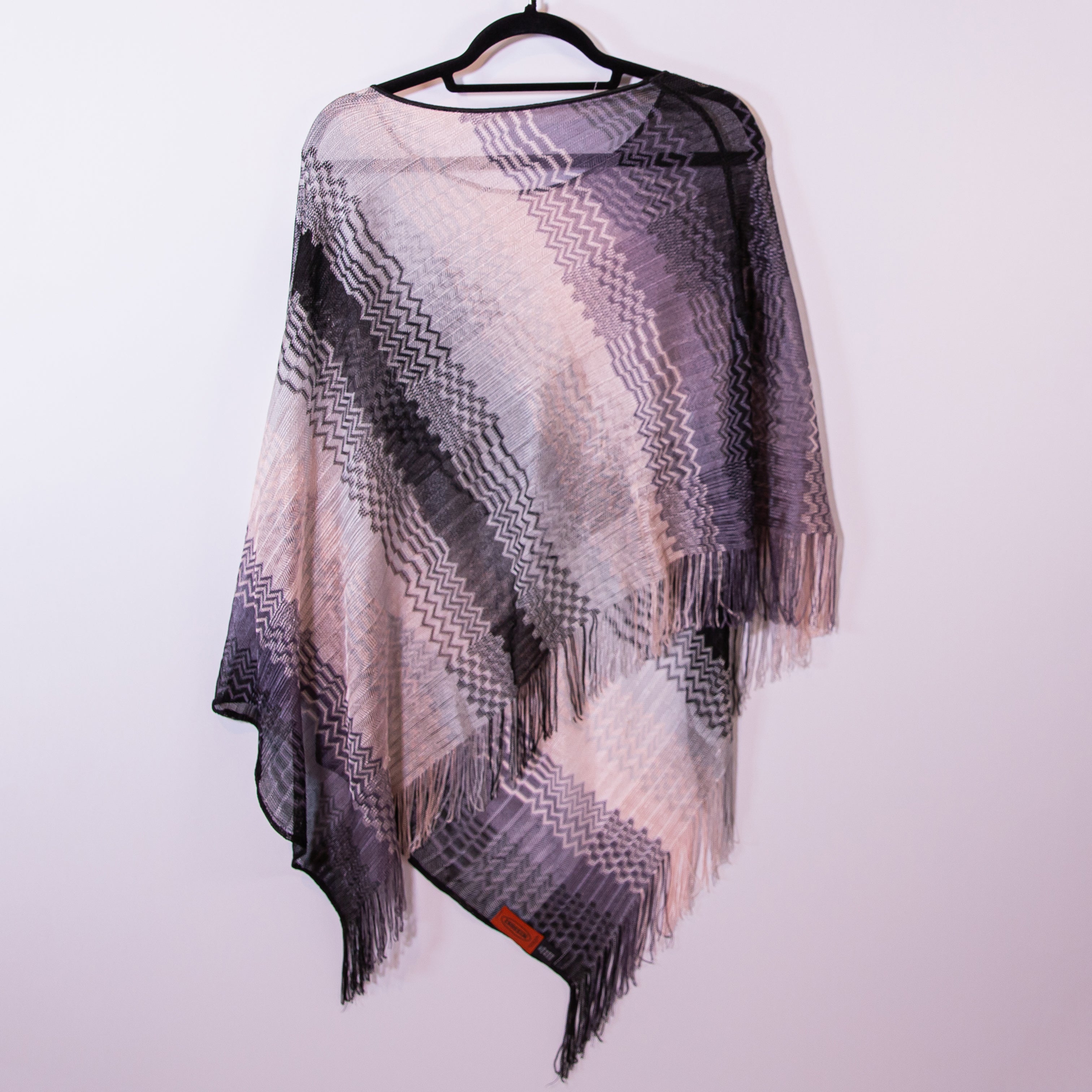 Missoni Made In Italy Woven Knit Zig Zag Fringe Poncho Sweater Cardigan Gray OS
