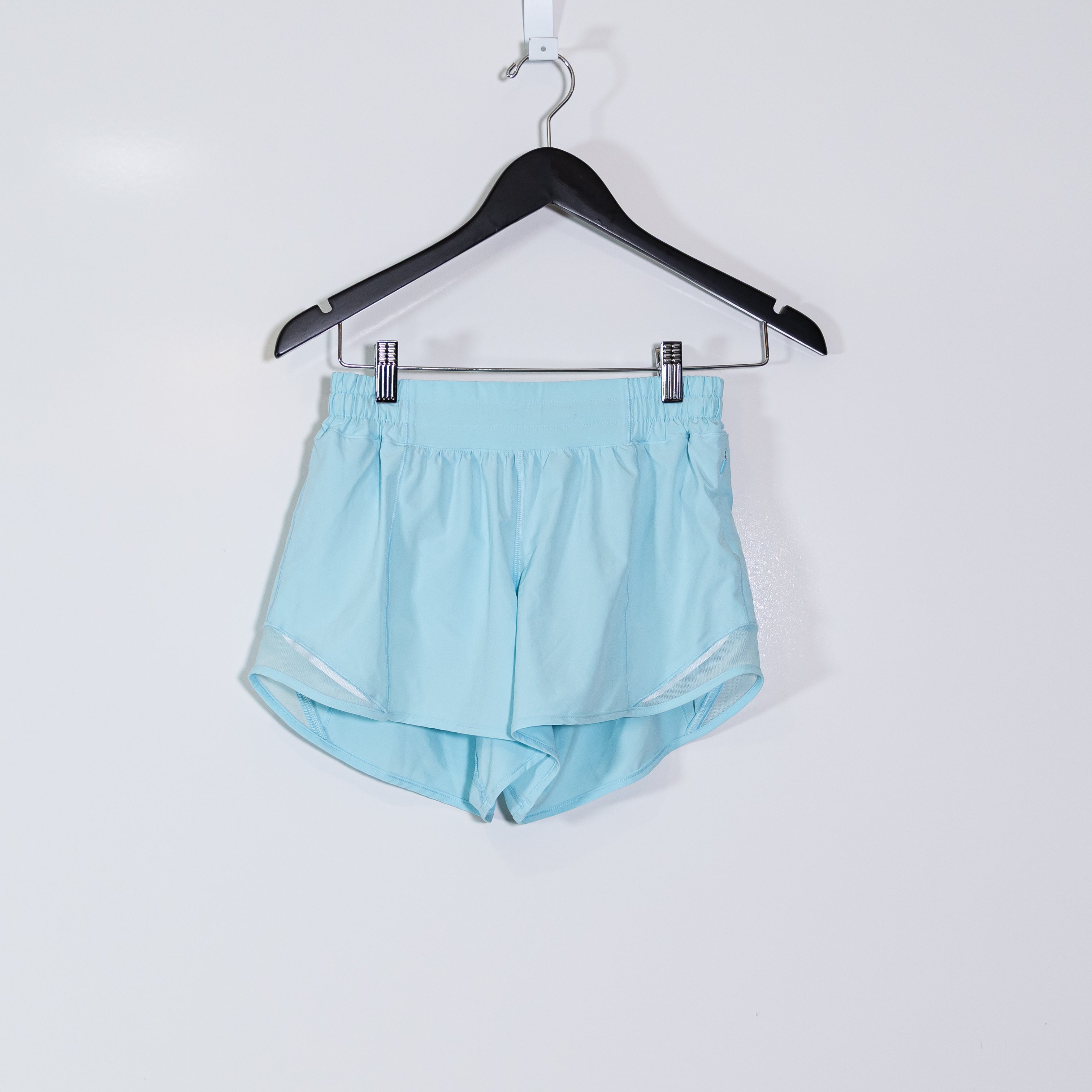 Lululemon Women's Hotty Hot Low-Rise Lined Shorts 4in Inseam Cyan Blue 6