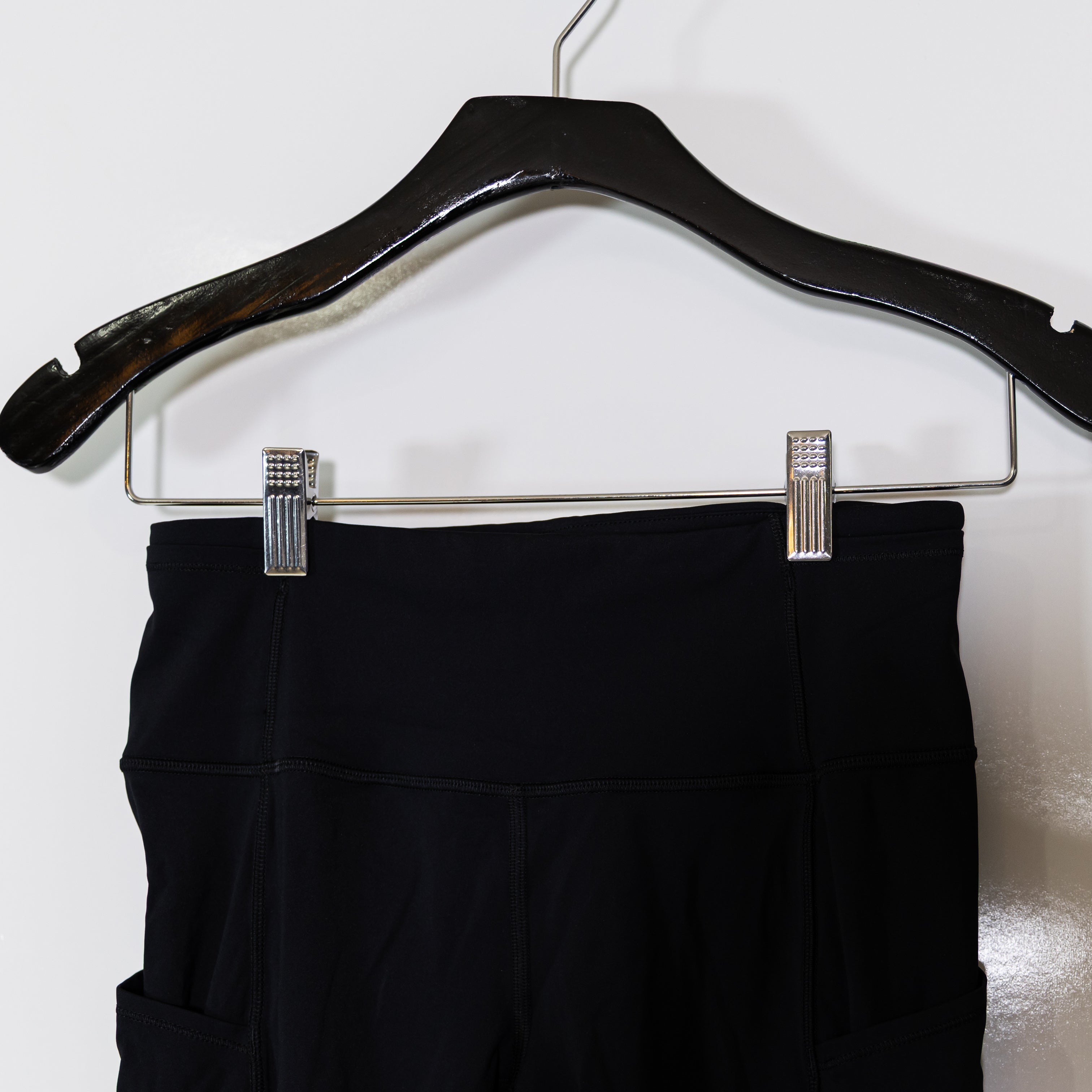 Lululemon Women's Fast And Free Athletic Work Out Cropped Leggings Black 6