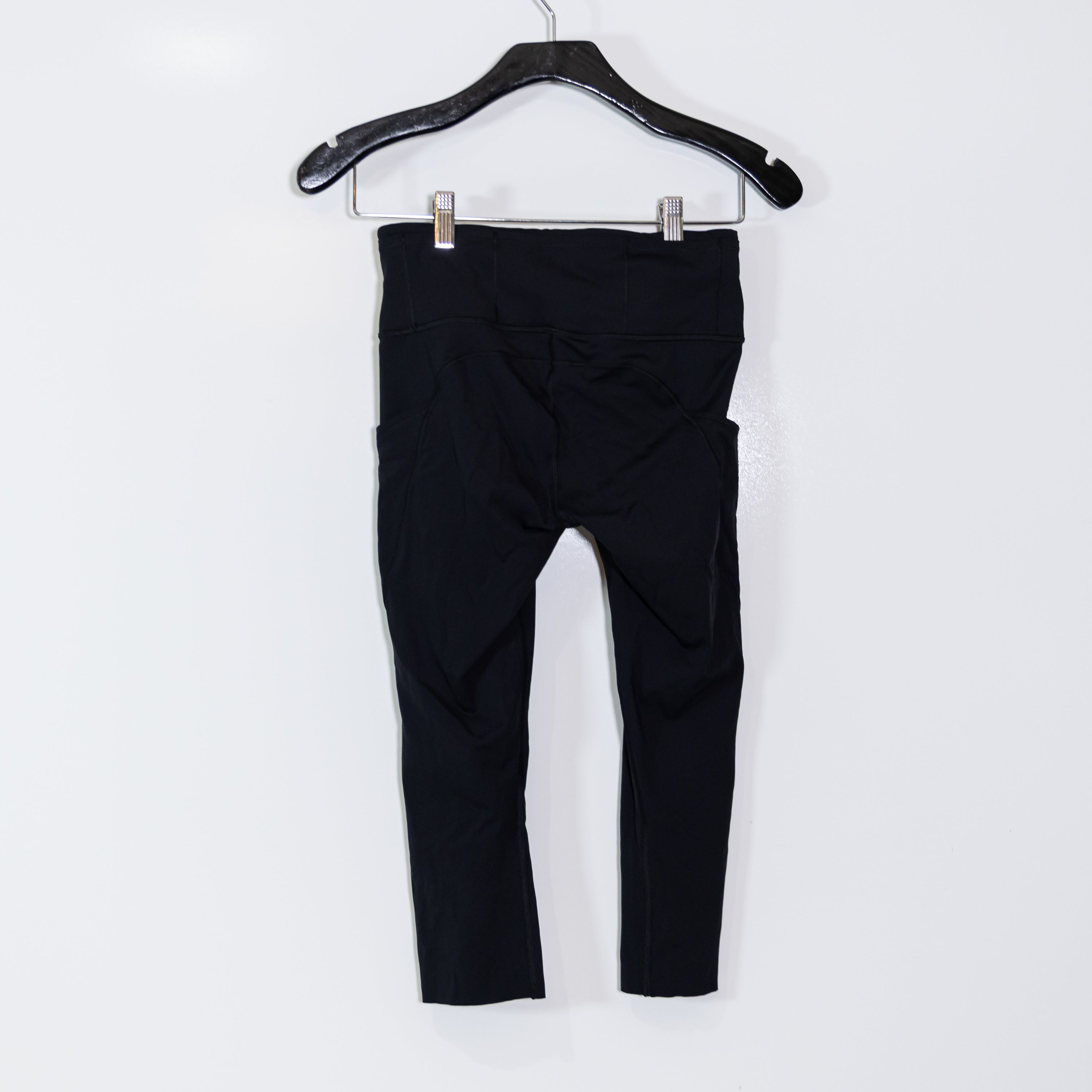 Lululemon Women's Fast And Free Athletic Work Out Cropped Leggings Black 6