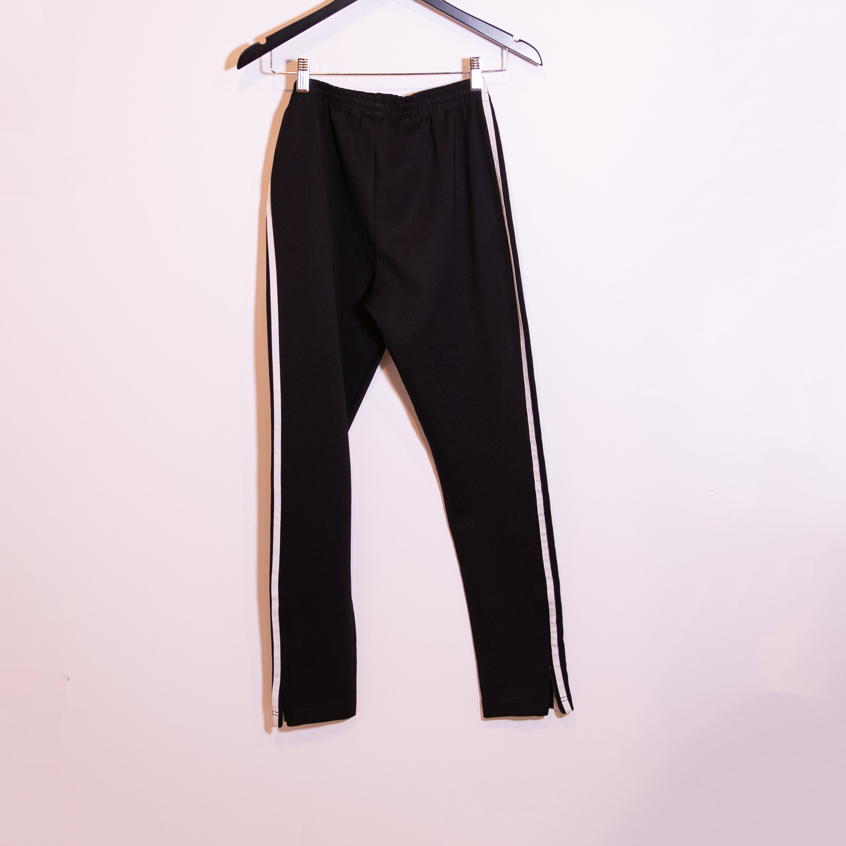 Adidas Women's Mid Rise Pull On Ankle Crop Three Stripe Athletic Track Pants S