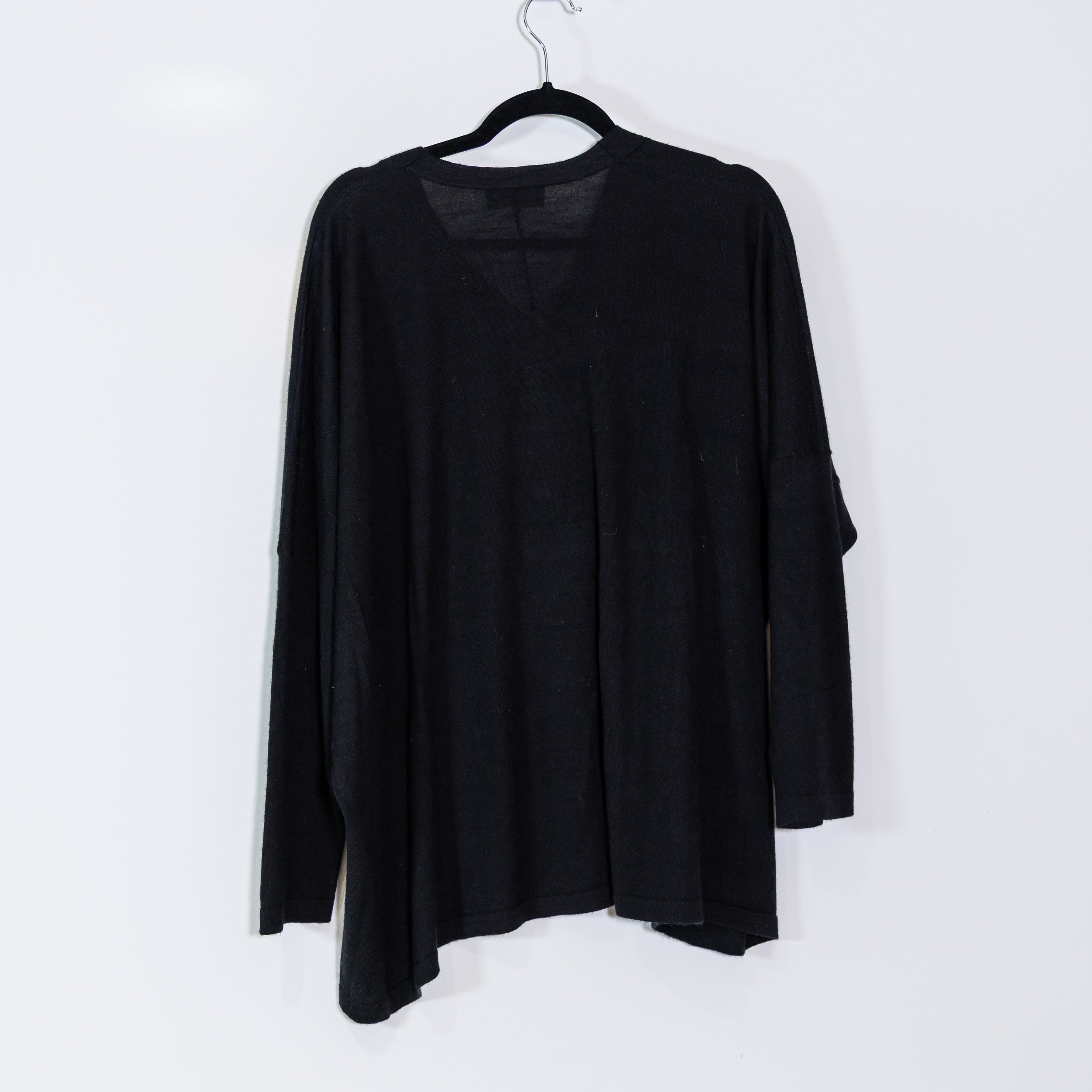 Eskandar 100% Cashmere Lightweight Knit Stretch V Neck Button Cardigan Sweater