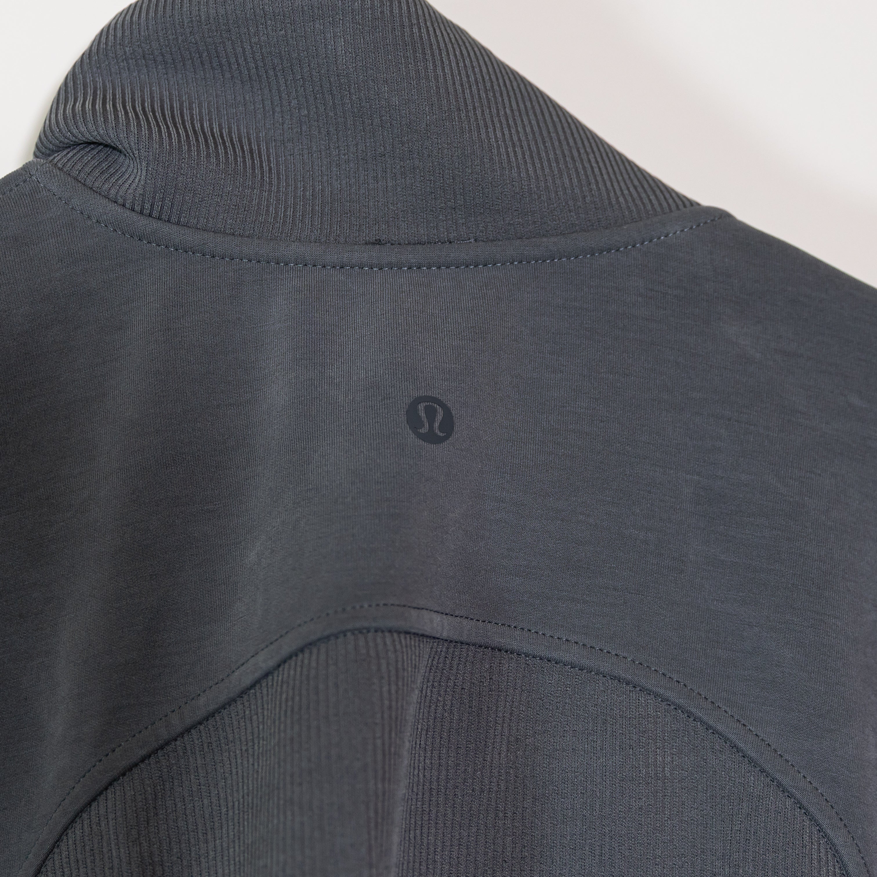 Lululemon Women's Brushed Softstreme Ribbed Half Zip Pullover Sweater Oil Grey 8