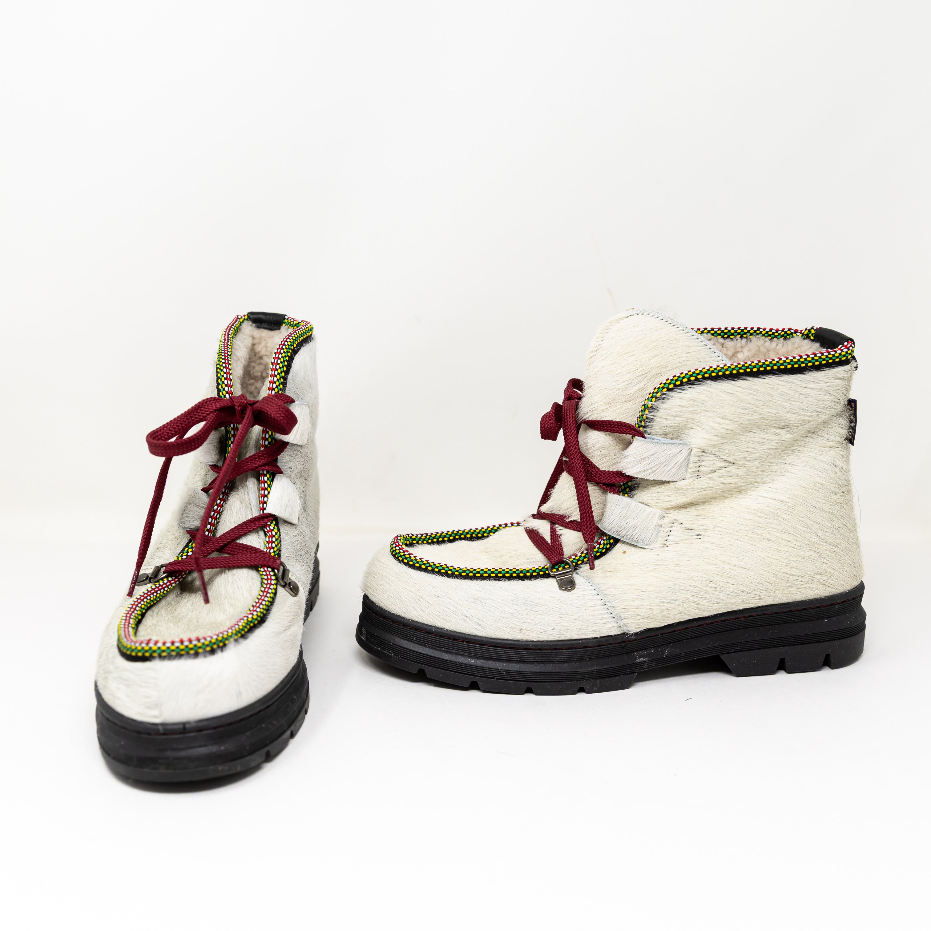 NEW Penelope Chilvers Incredible Fur Lace Up Ankle Booties Shoes Winter White 10