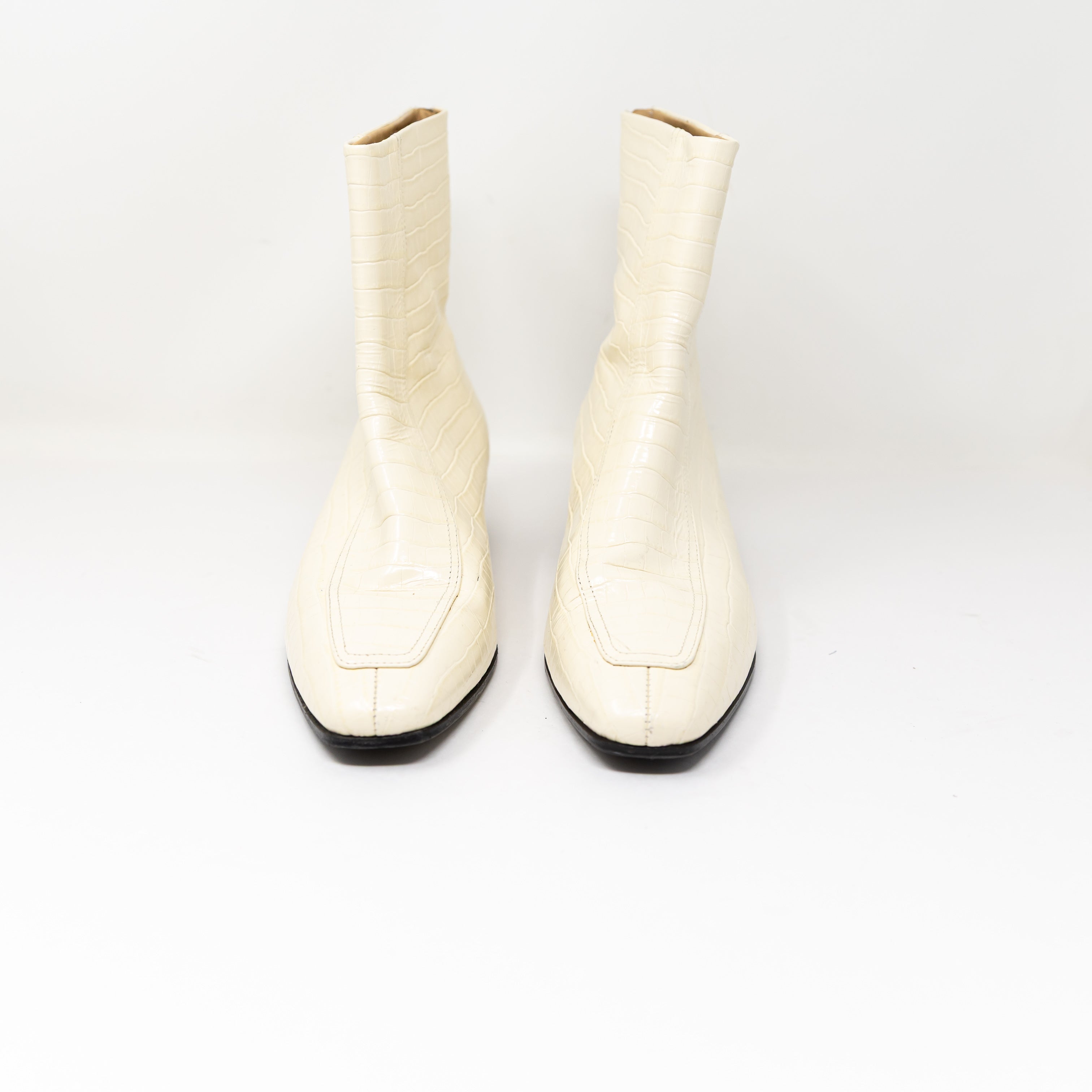 Aeyde Amelia 40 Crocodile Effect Embossed Leather Ankle Block Heel Booties Boots