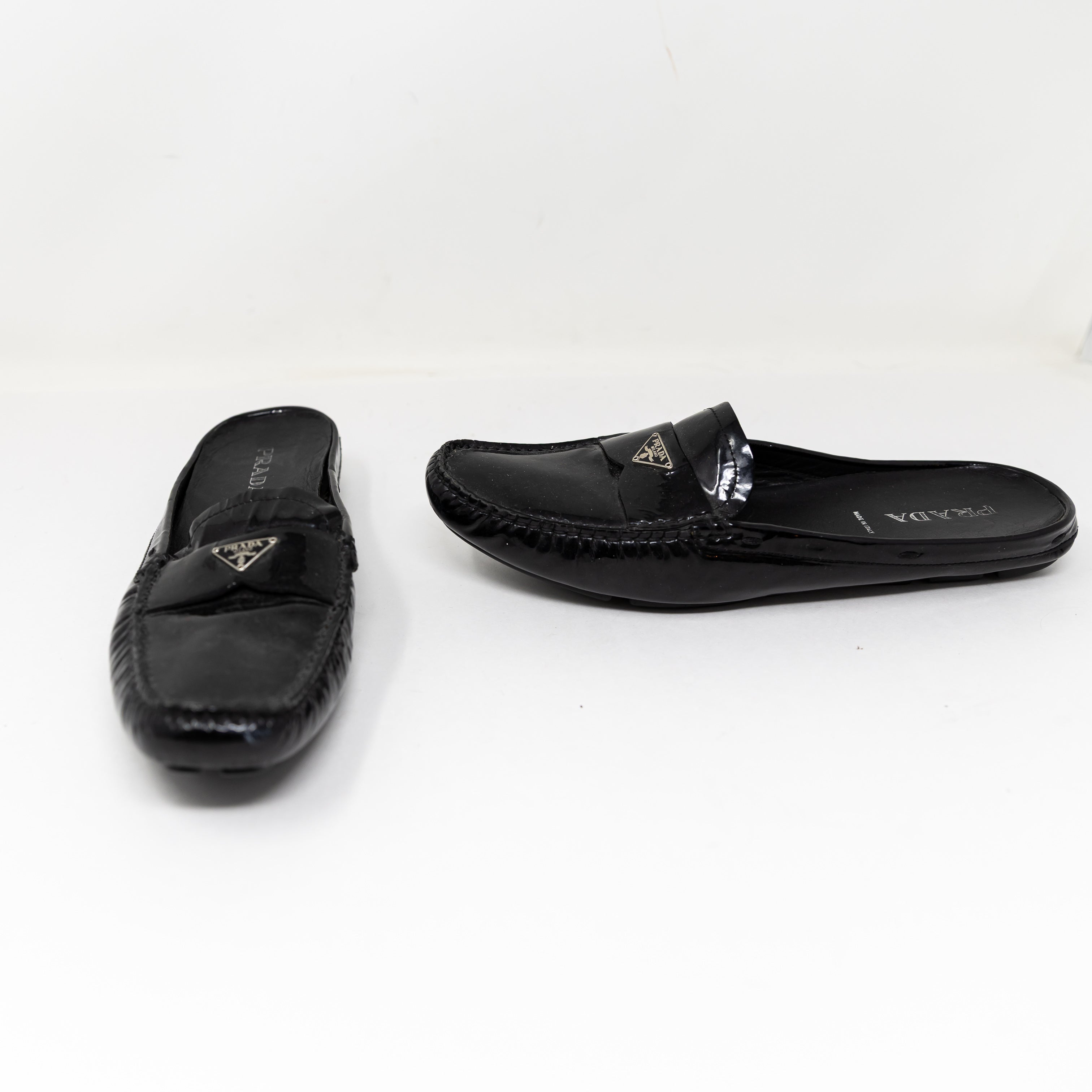 Prada Women's Made In Italy Genuine Patent Leather Backless Slip On Flats Shoes