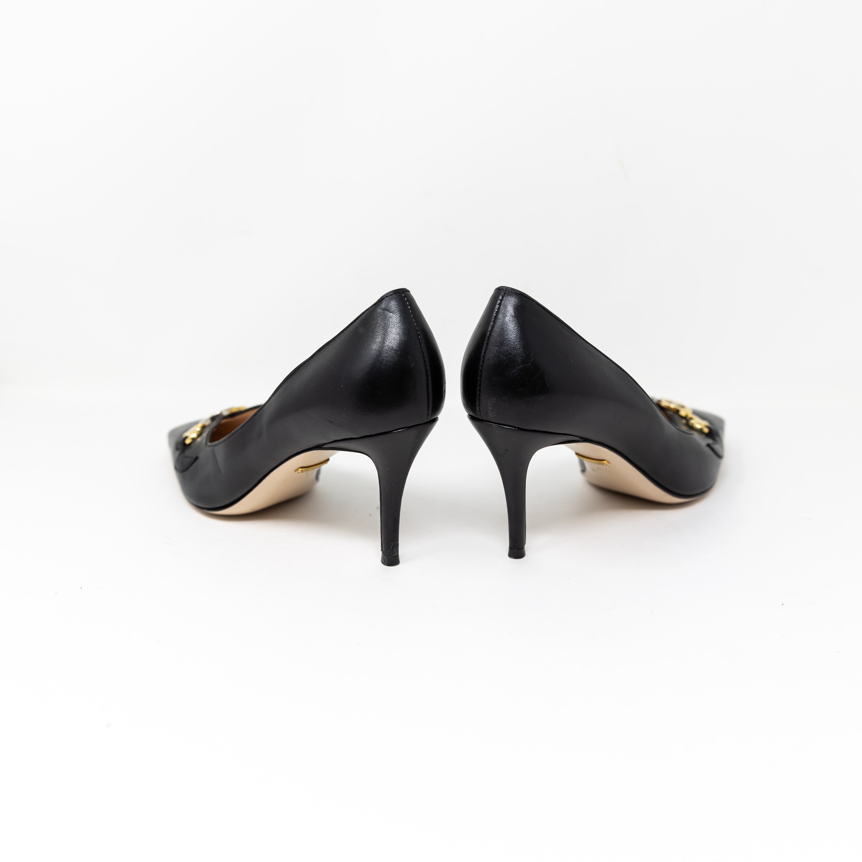 Gucci Made In Italy Genuine Leather Gold Silver Logo Hardware Pumps Heels Shoes