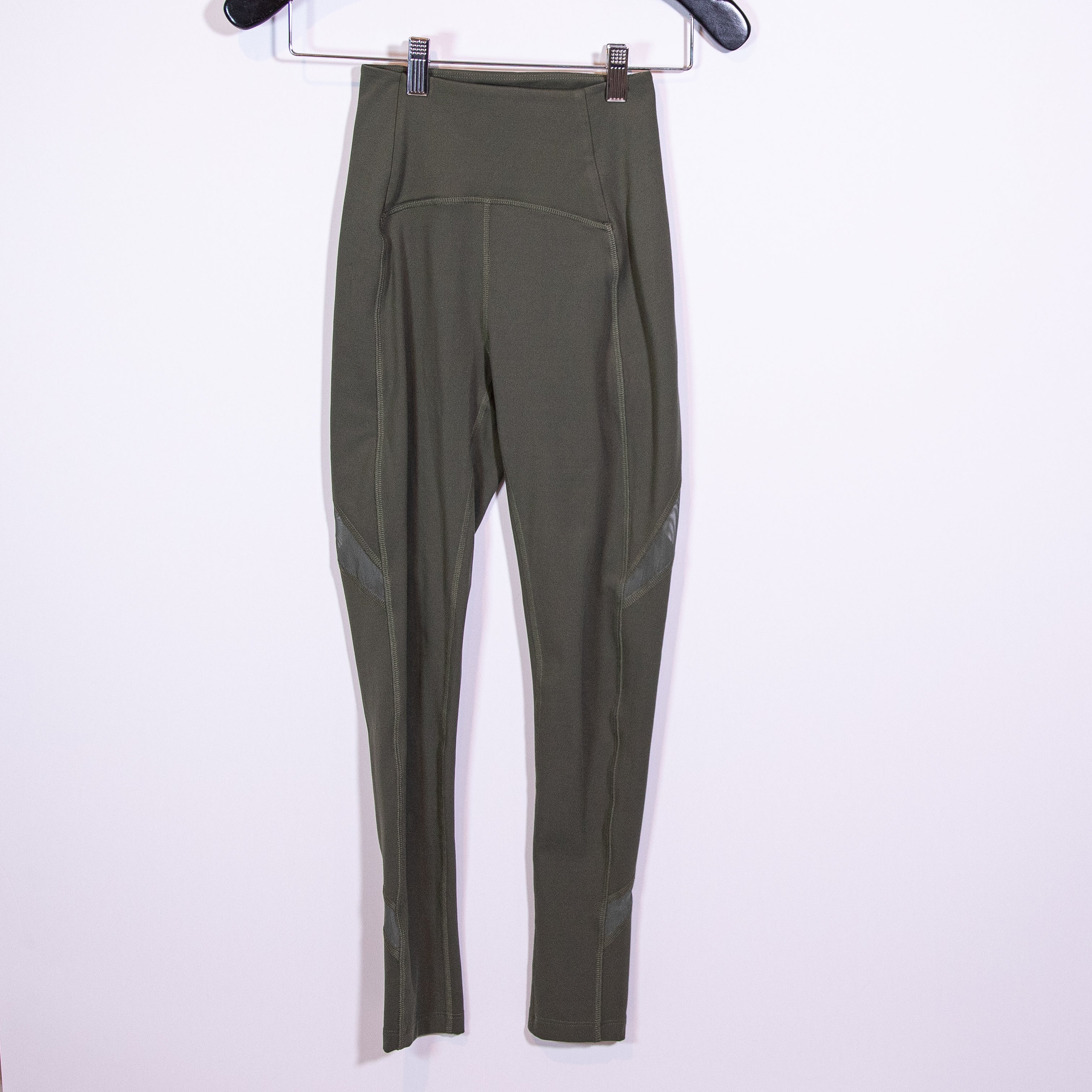 Beyond Yoga Powerbeyond Bootcamp Athletic Work Out Midi Legging Modern Olive XS