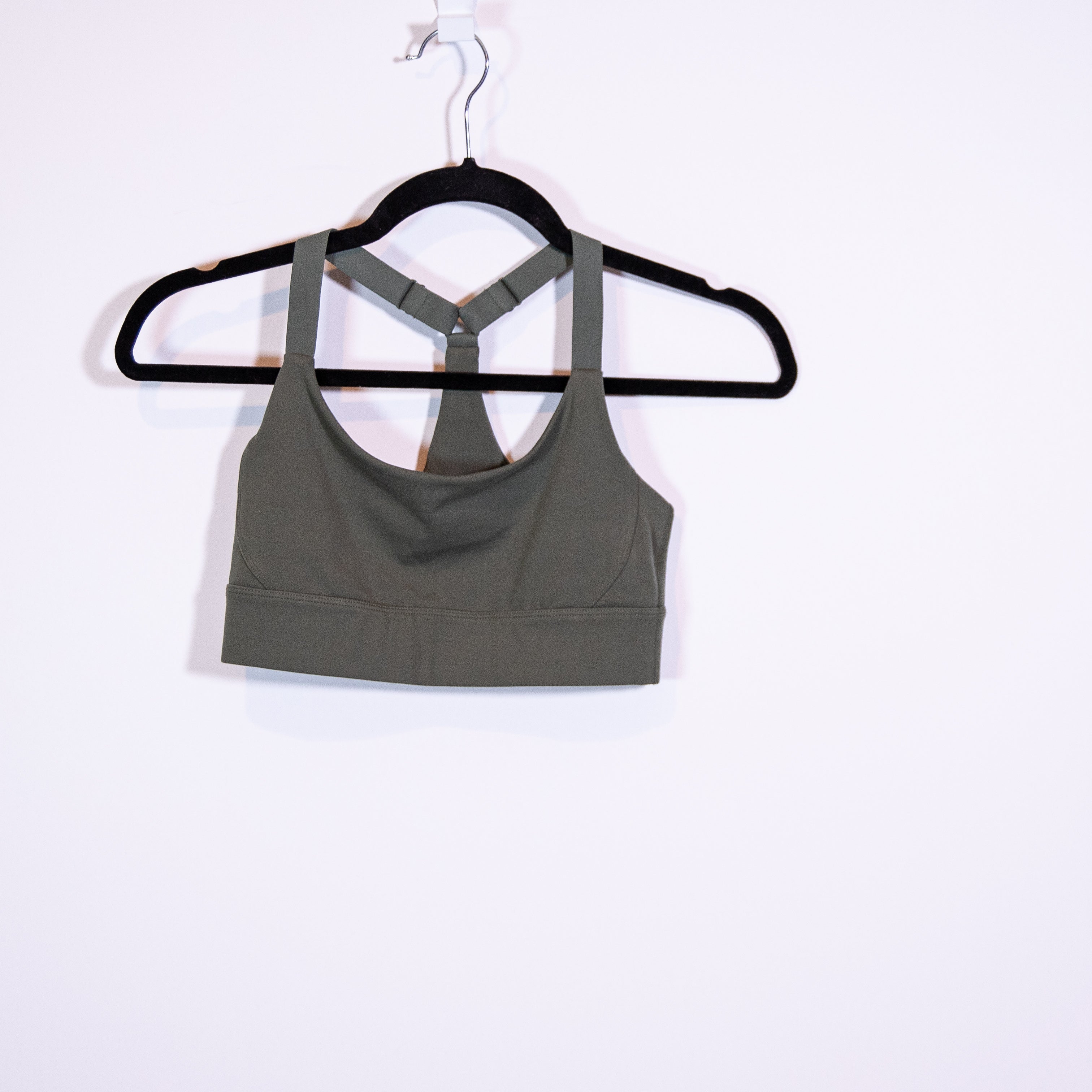 Beyond Yoga Powerbeyond Strive Long Line Racerback Sports Bra Modern Olive XS